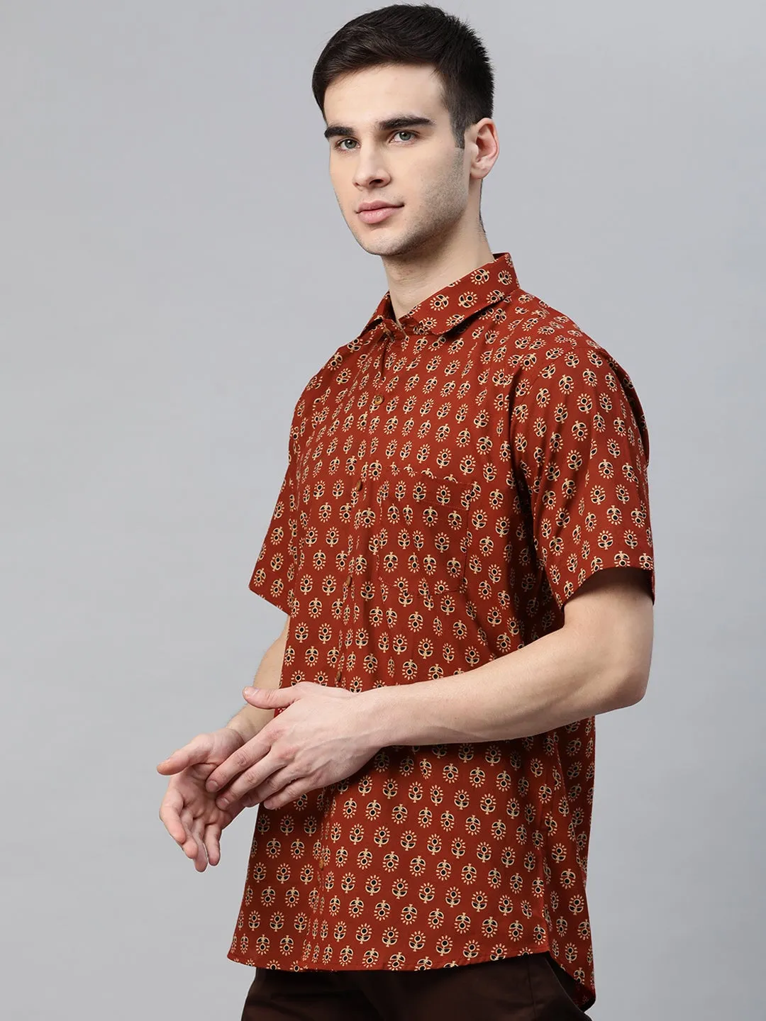 Men's Maroon Cotton Half Sleeves Shirt - Taantav