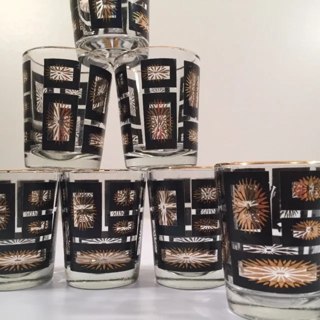 Mid-Century Jeannette Glassware Black and 22-Karat Gold Geometric 25-Piece Bar Set