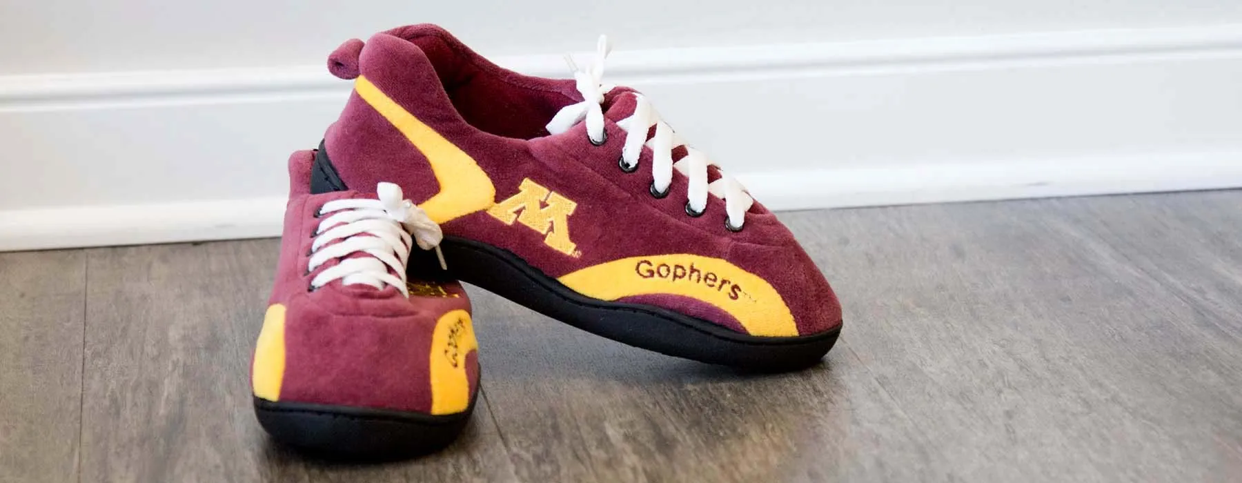 Minnesota Golden Gophers All Around Rubber Soled Slippers