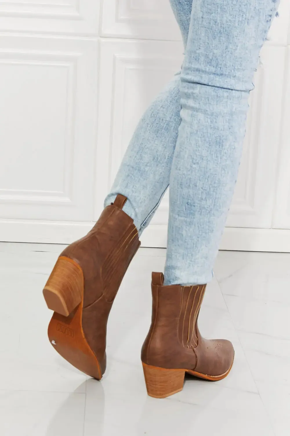 MMShoes Love the Journey Stacked Heel Chelsea Boot in Chestnut