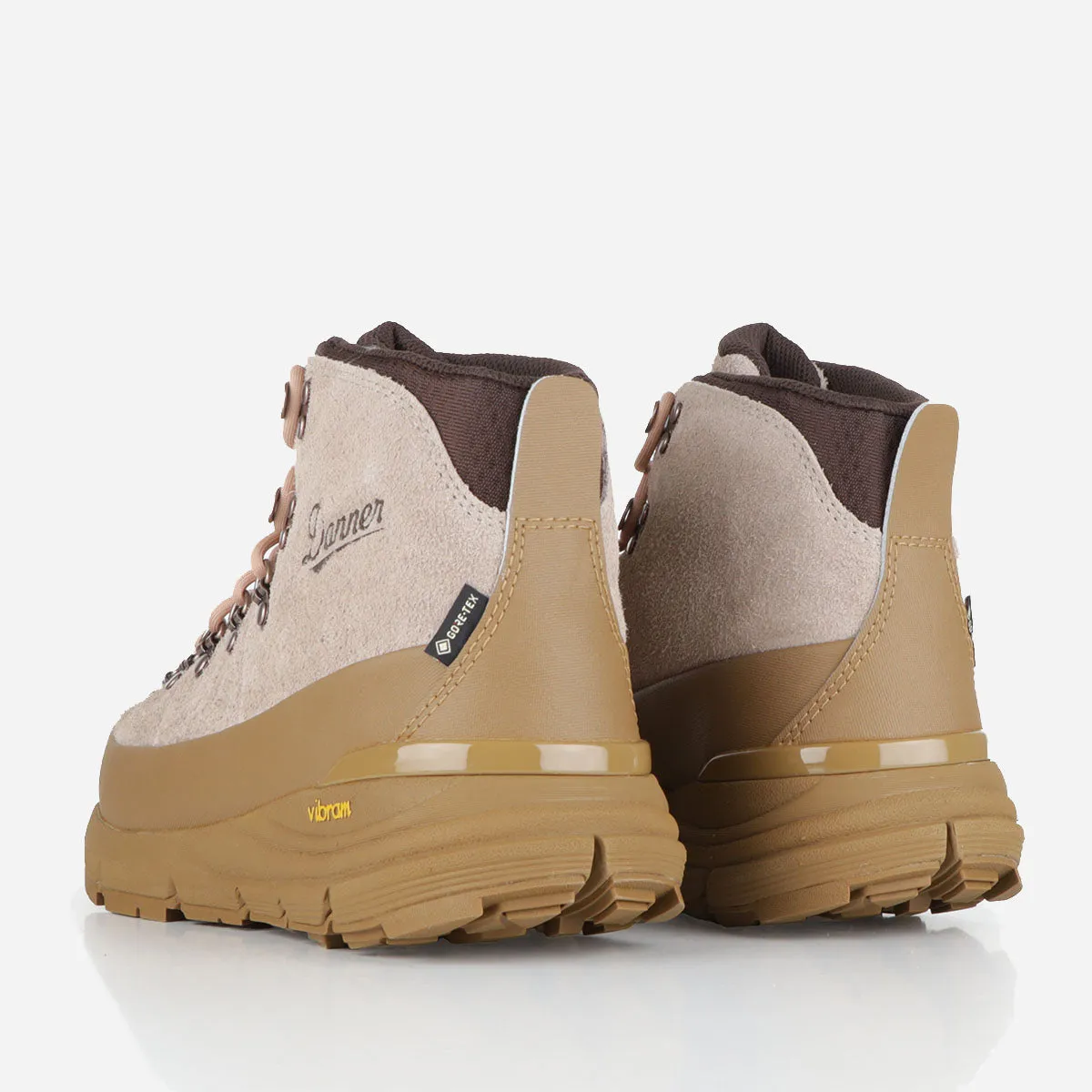 MOUNTAIN 600 GORE- TEX BOOT - ALMOND BUTTER