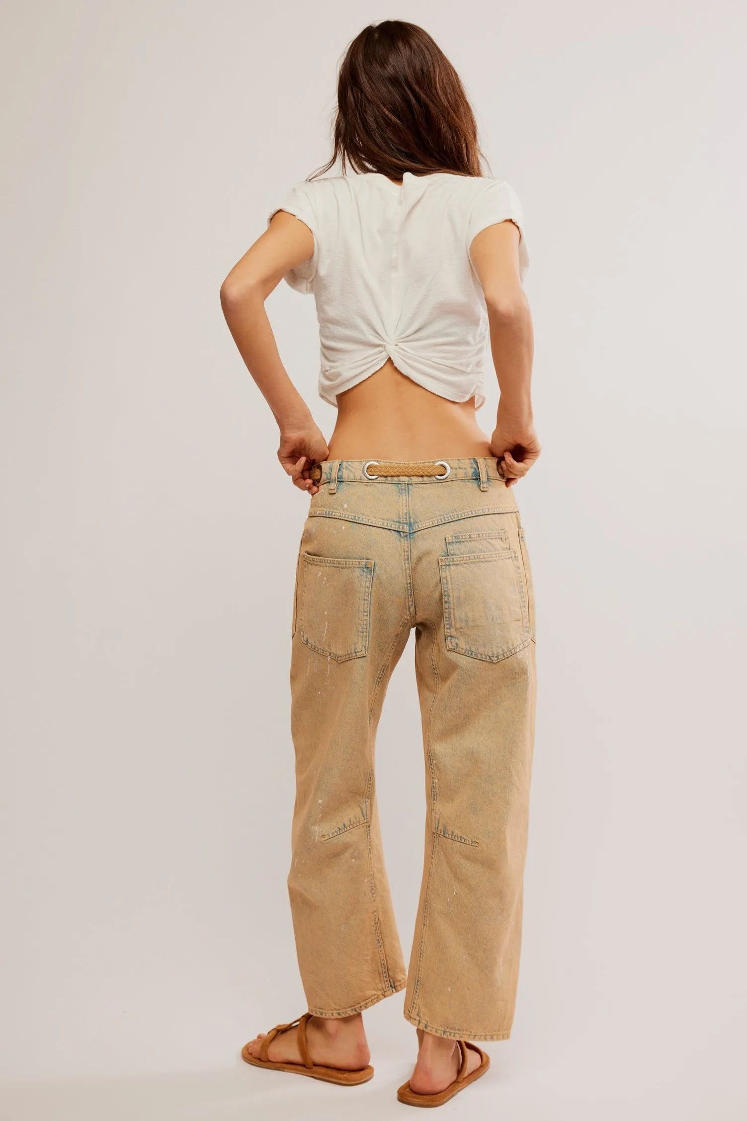 Moxie Pull-On Barrel Jeans in Cowboy