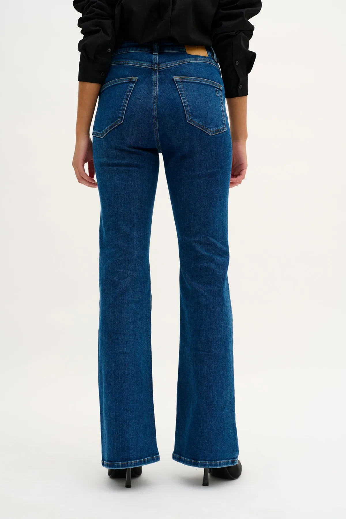 My Essential Wardrobe 36 Dakota - Bootcut jeans