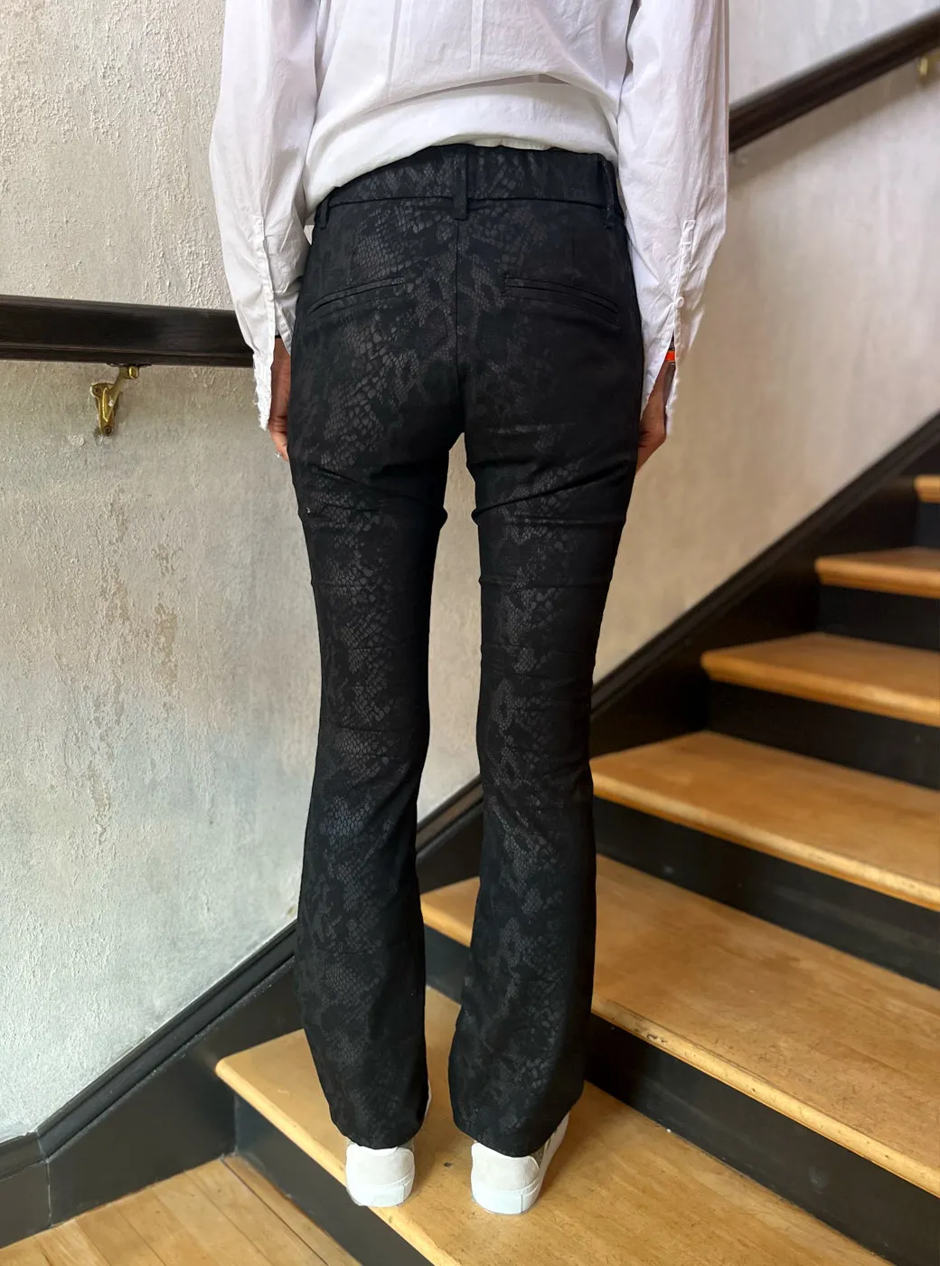 Nansi Pants - Black Python