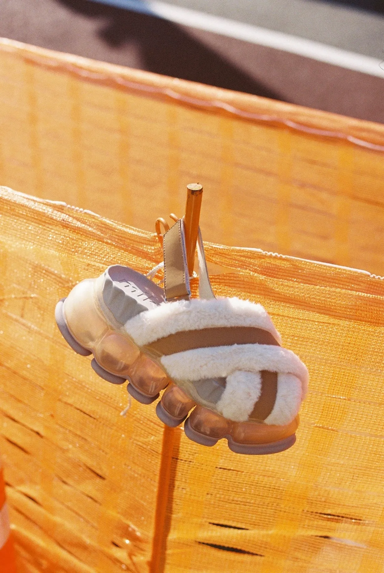 New "Jewelry" Fur Sandal / Beige