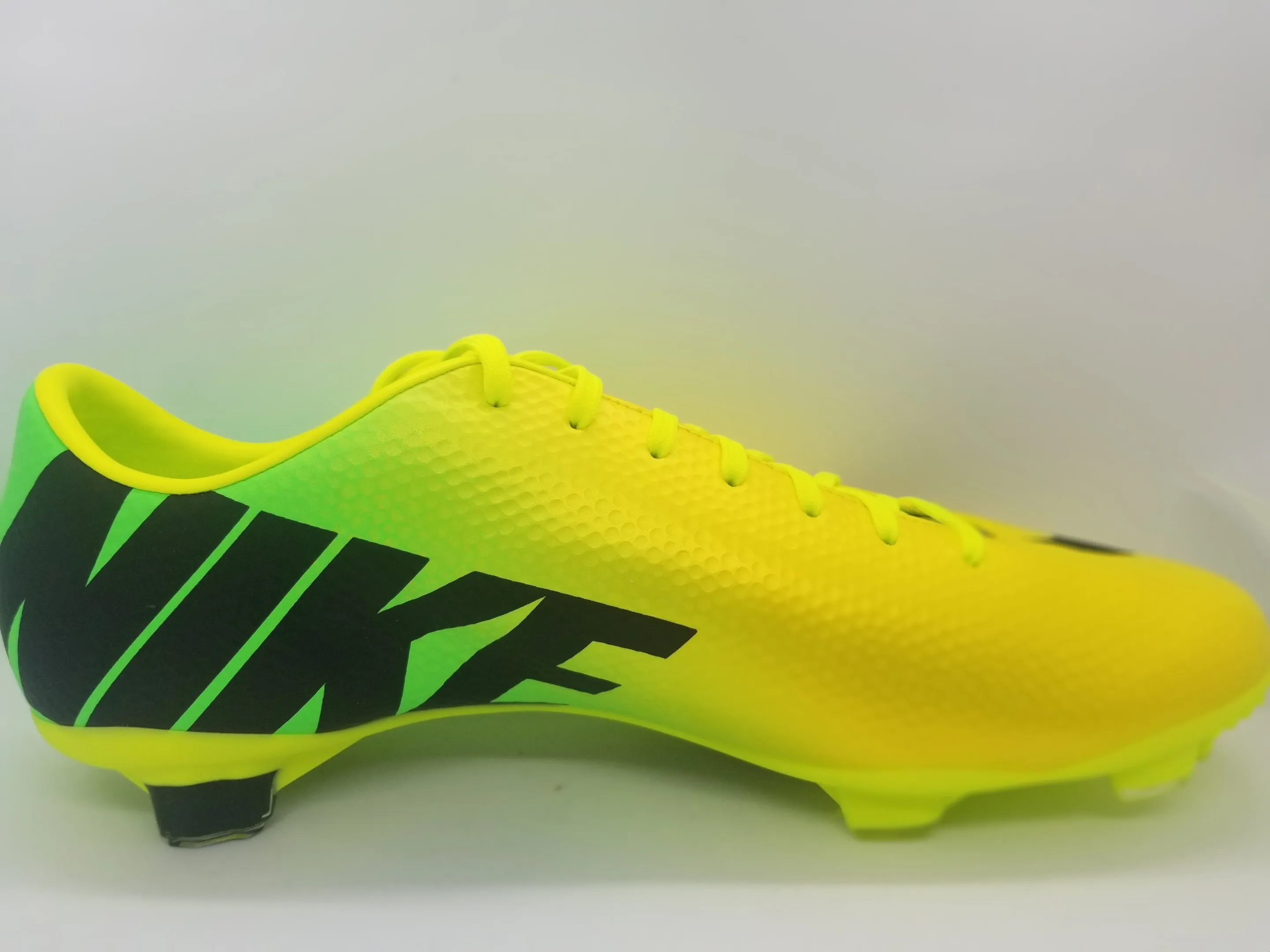 Nike Mercurial Veloce FG