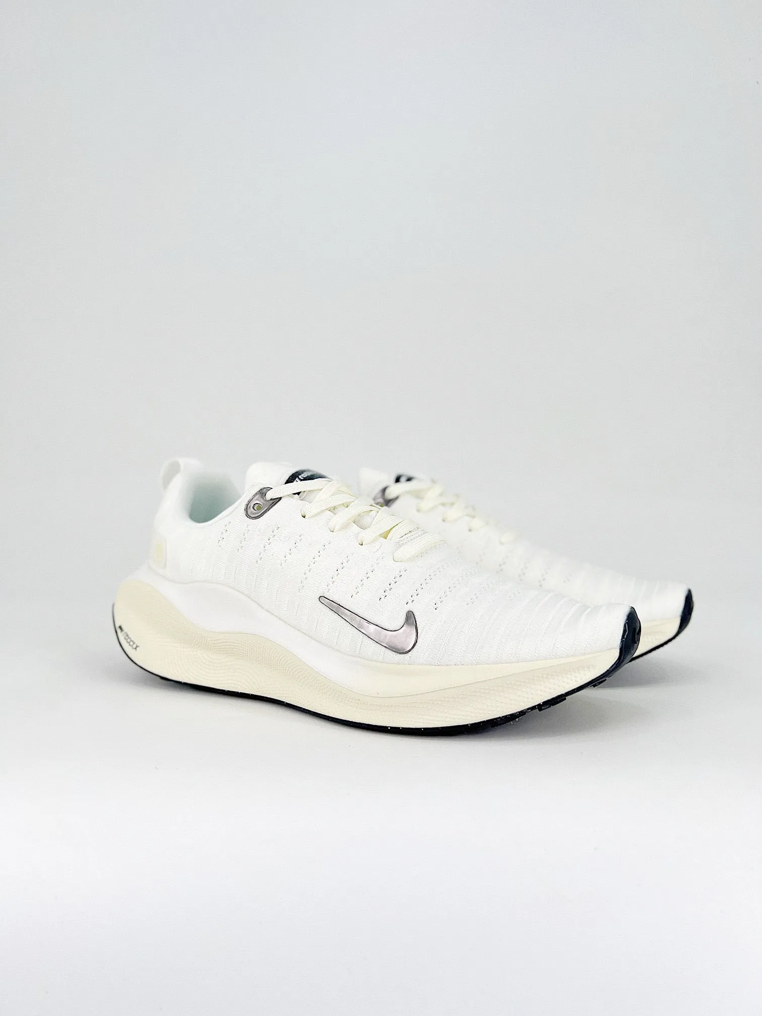 Nike REACTX INFINITY RUN 4