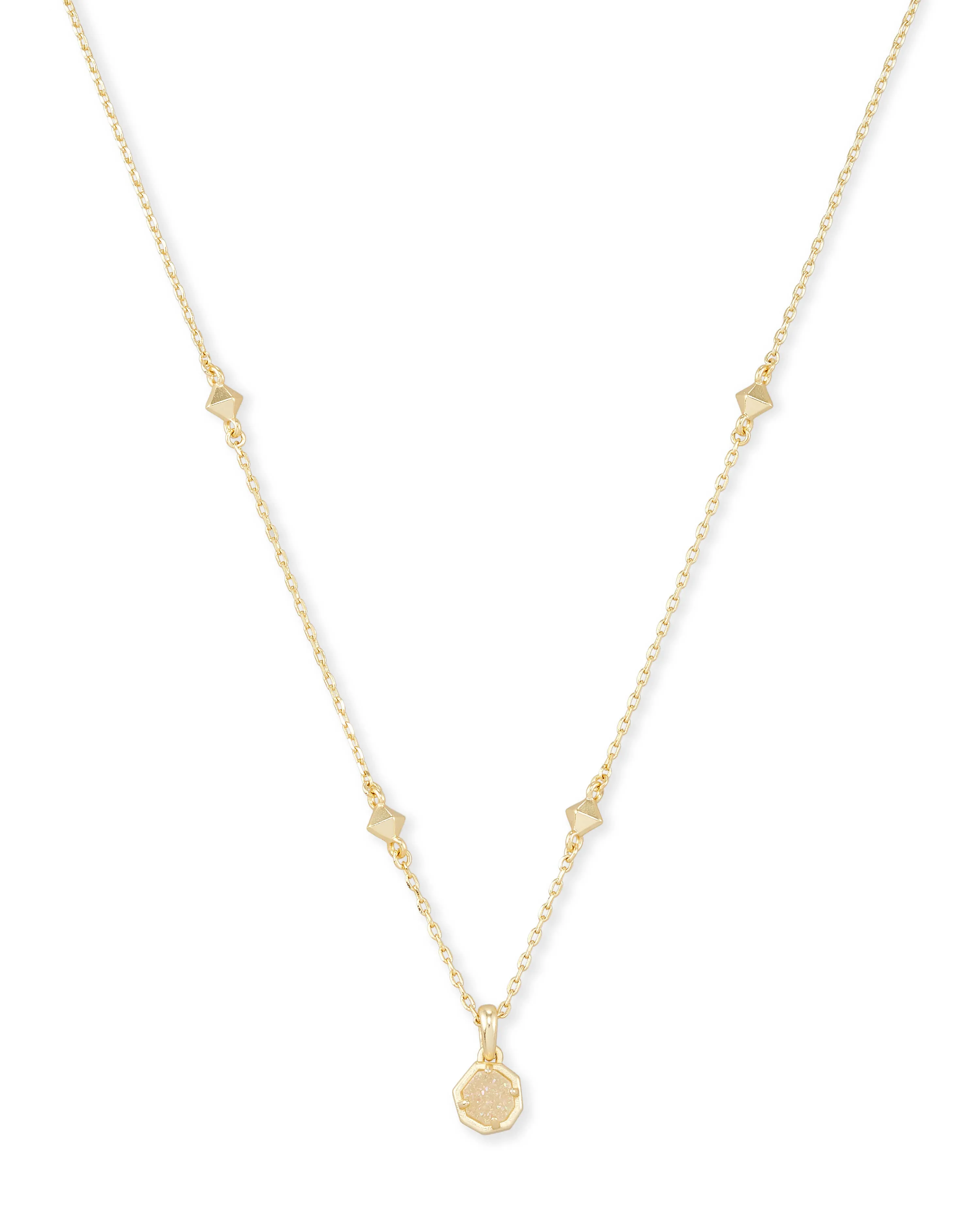 Nola Short Pendant Drusy Necklace