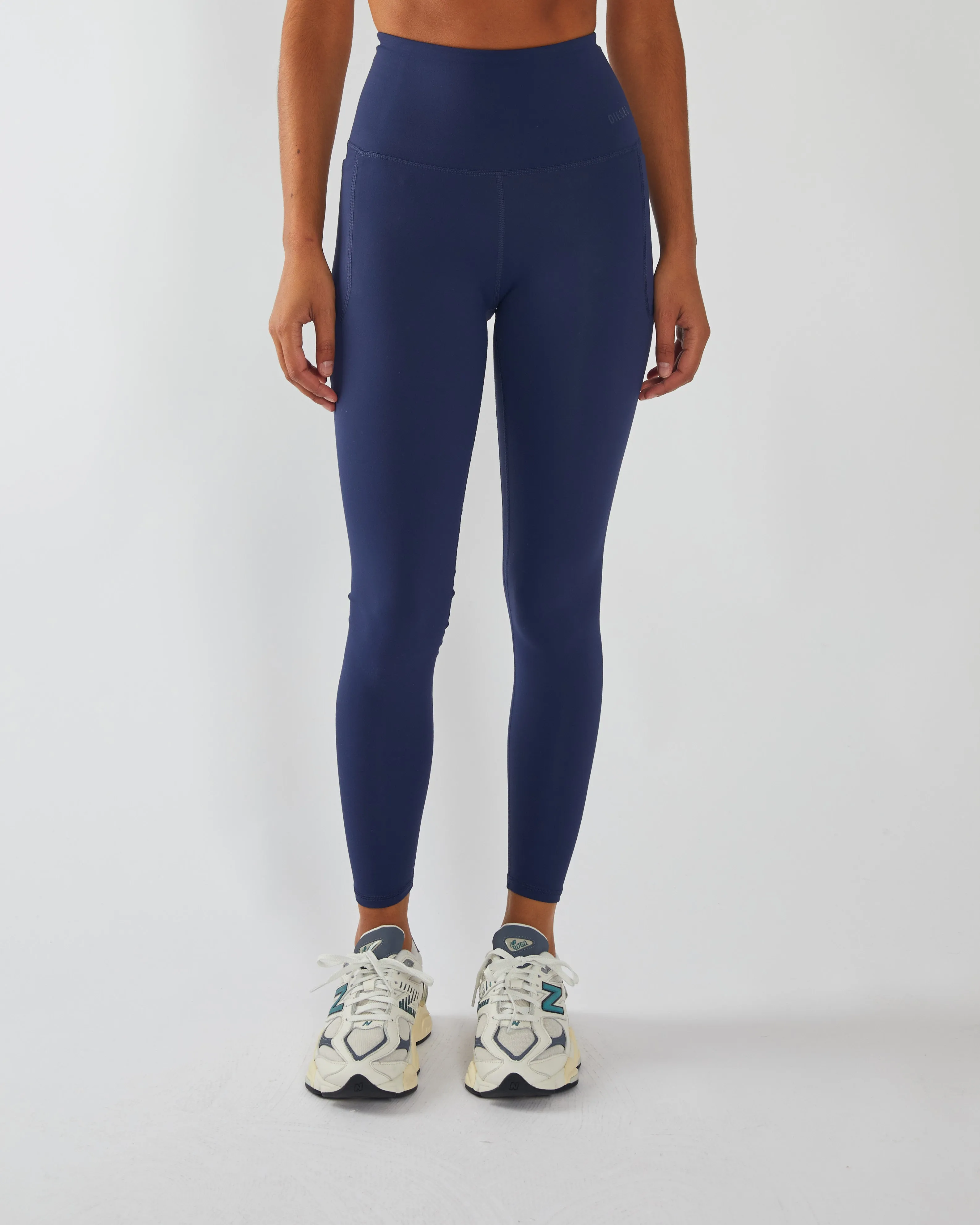 Odessa Ultra Hr Pant Midnight Navy