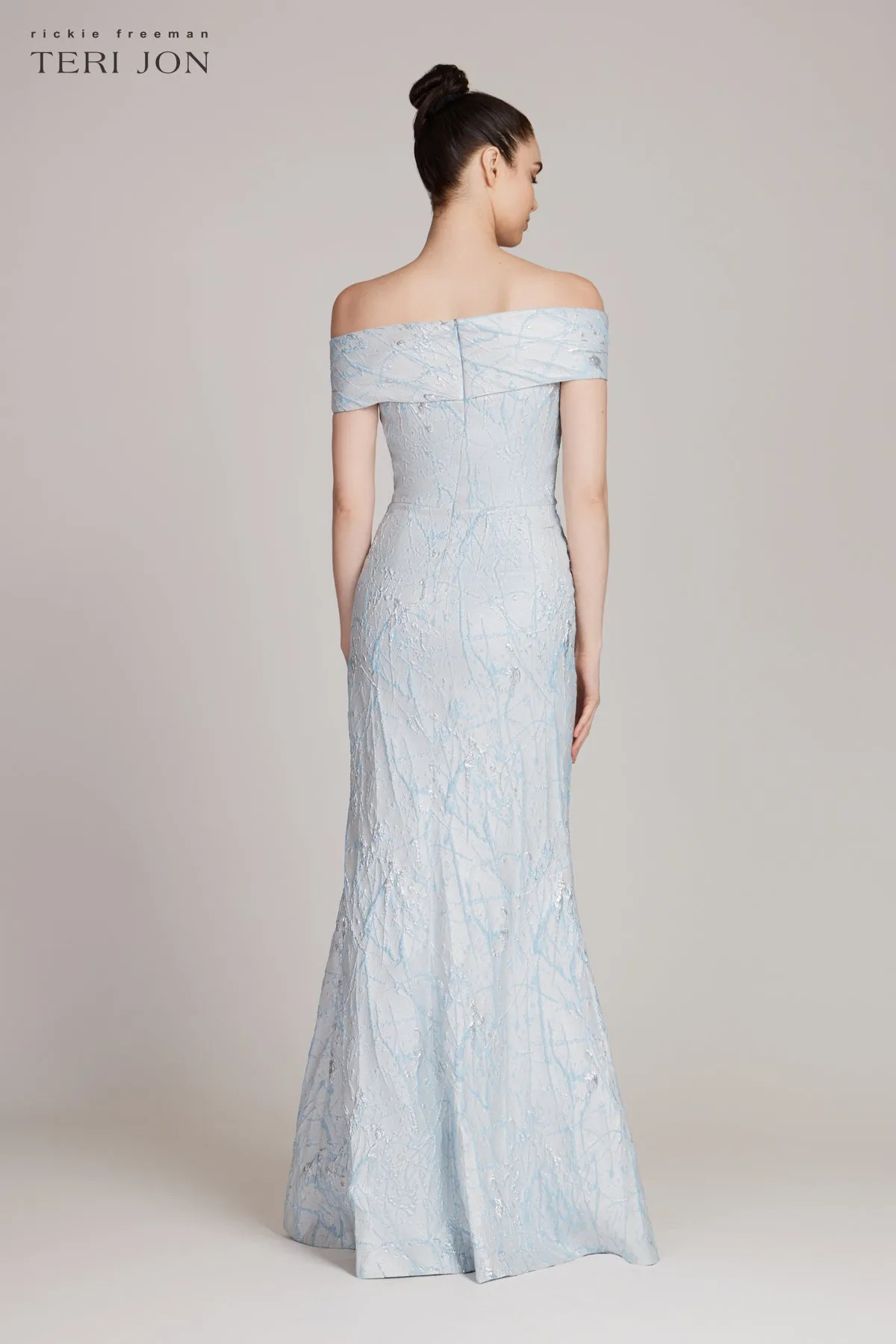 Off The Shoulder Splash Pattern Jacquard Gown