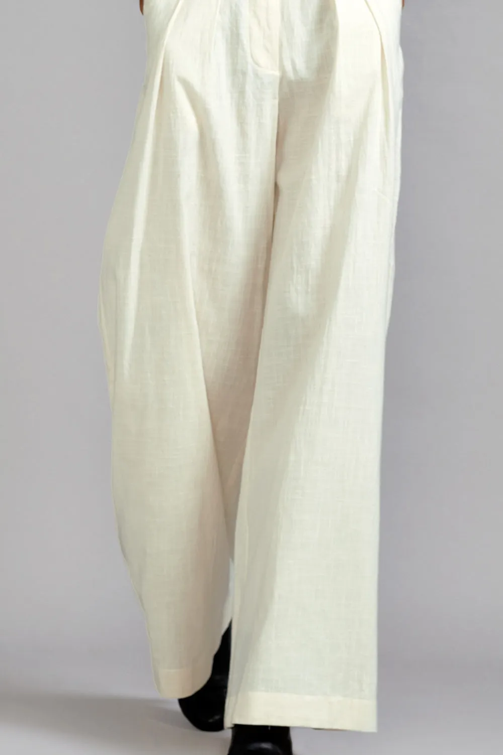 Off-White Cotton Pleated Trousers