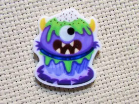 One Eyed Green Monster Cupcake Needle Minder, Cover Minder, Magnet LAST ONE!