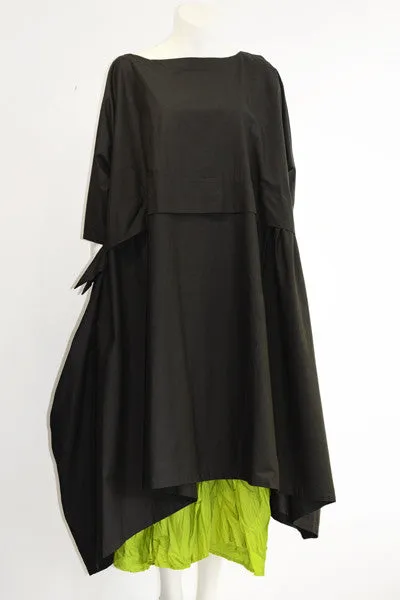 Ono Dress in Black Carnaby