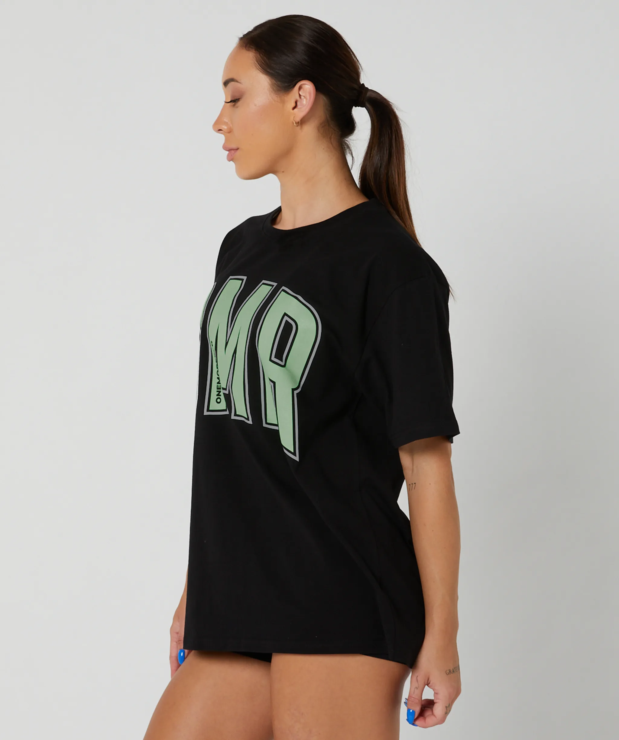 Oversized Pump Tee Black/Sage