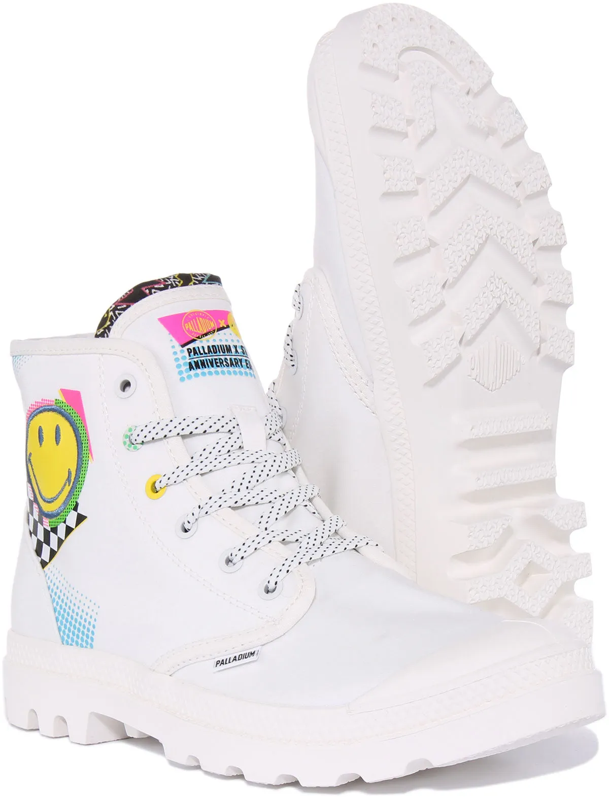 Palladium Pampa X Smile In White