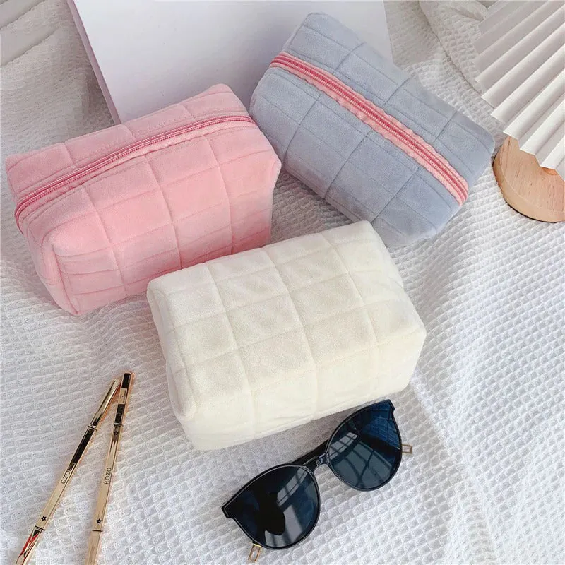 Pastel Colored Soft Fur Travel Make-Up Pouch Bags