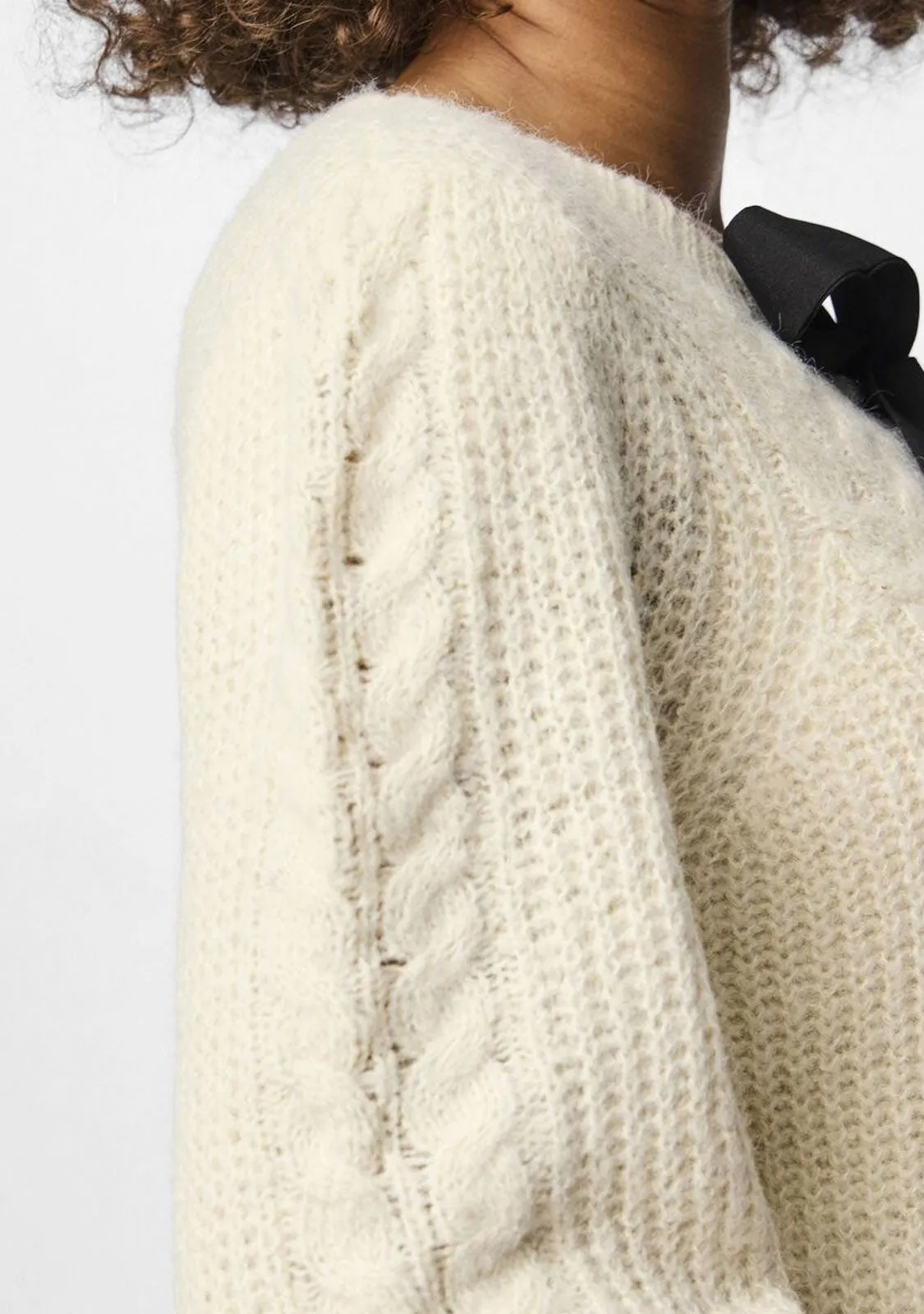 PC Row Bow Knit Sweater