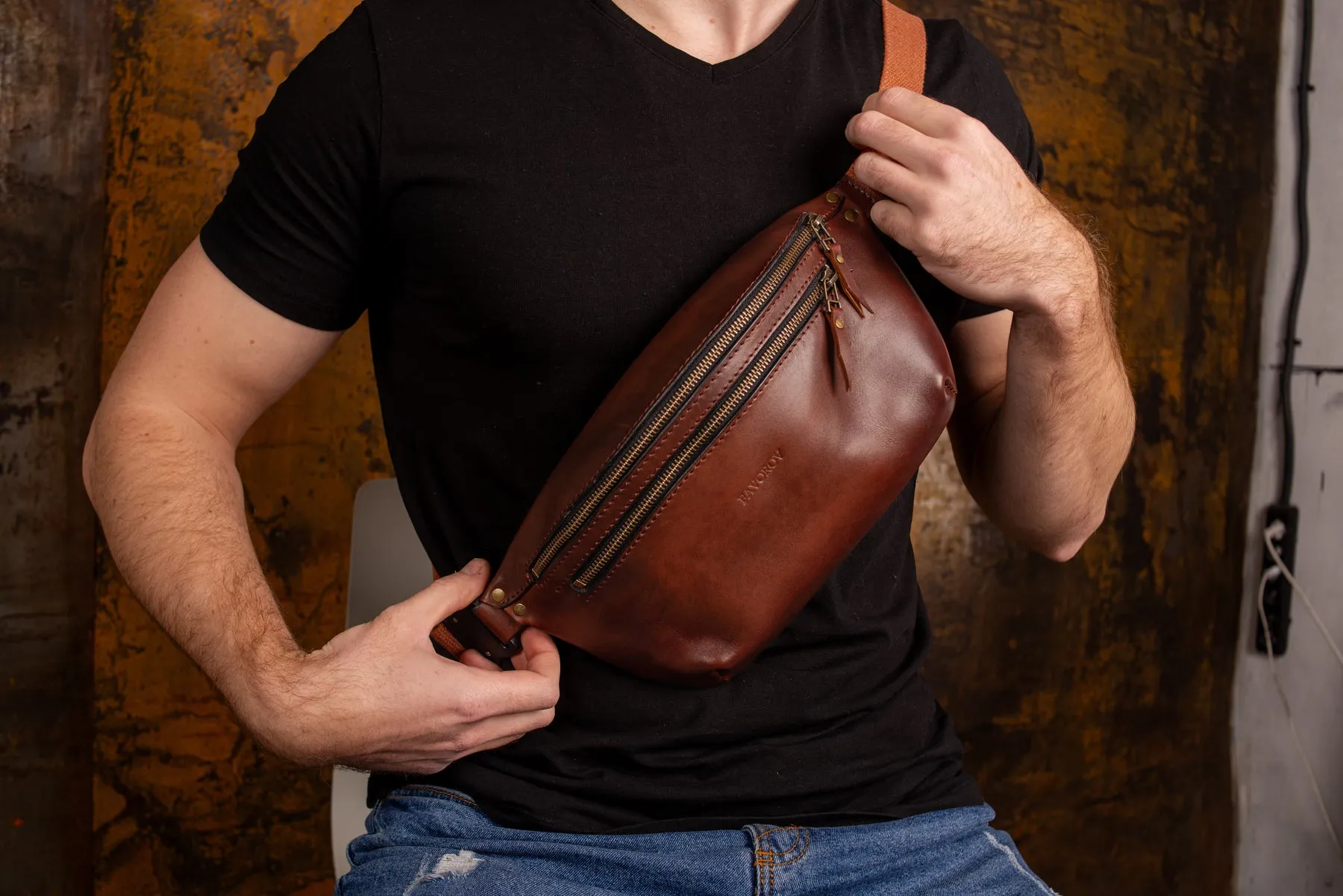 Personalized men shoulder bag, Brown leather belt bag, men’s leather bag, waist bag, crossbody bag, fanny bag, full grain leather bag