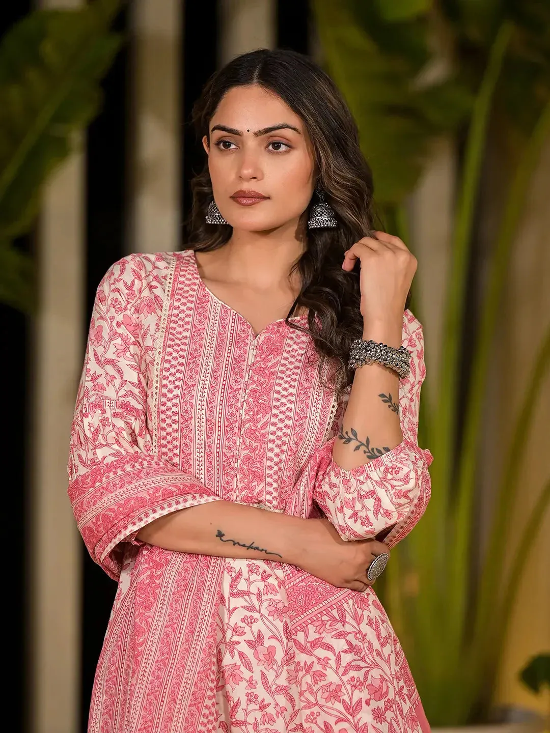 Pink Leaf Print Piping On Yoke Straight Kurta With Trousers And Dupatta Set