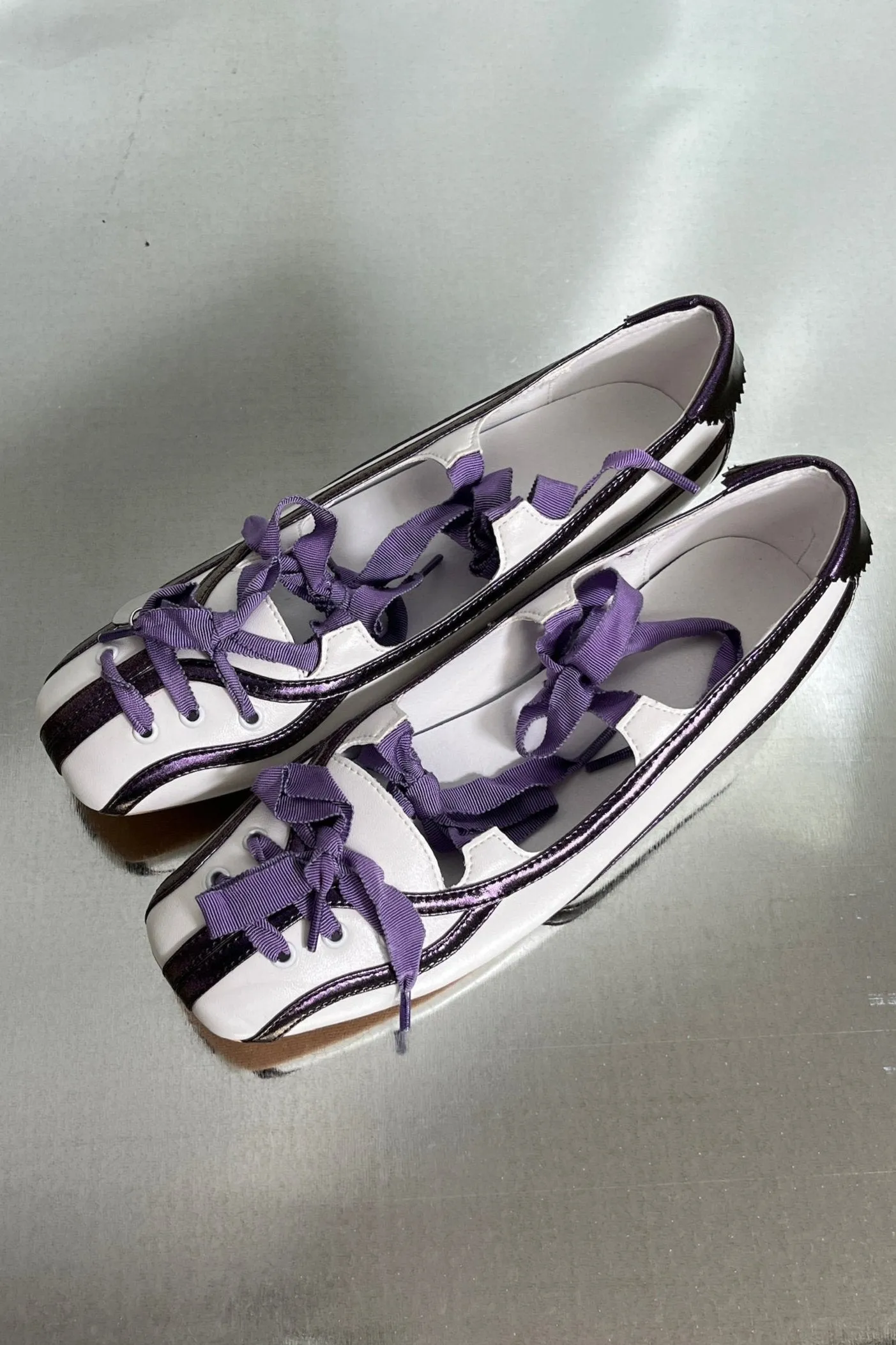 Play Ball Flats - Lavender / Ivory