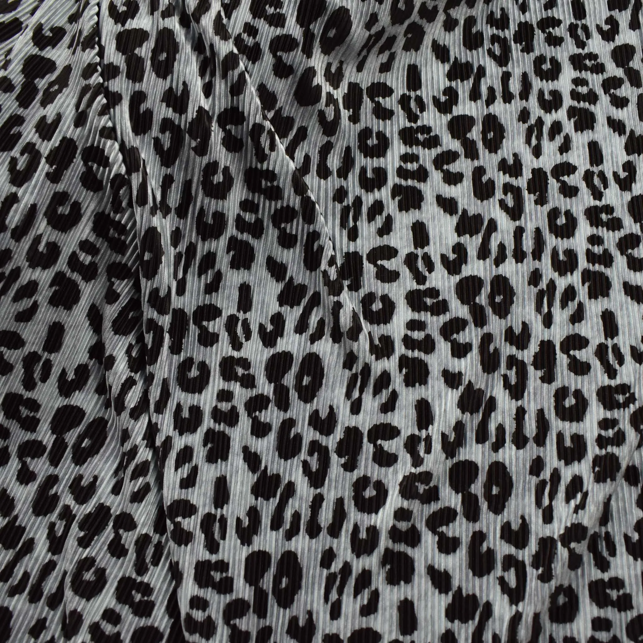 Pleated Leopard Spot Prints SS-29346