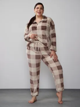 Plus Plaid Print Sherpa Joggers