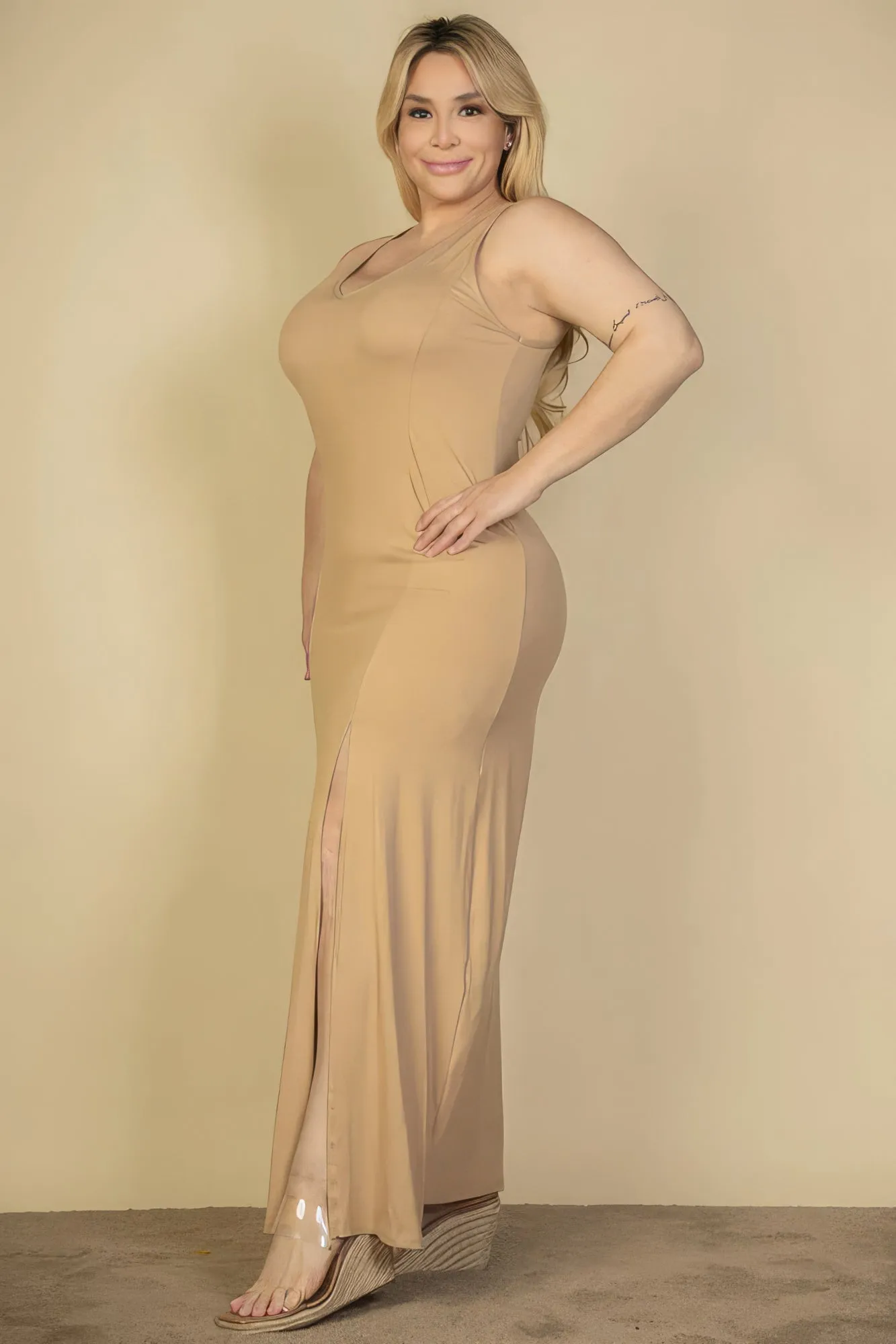 Plus Size Plunge Neck Thigh Split Maxi Dress