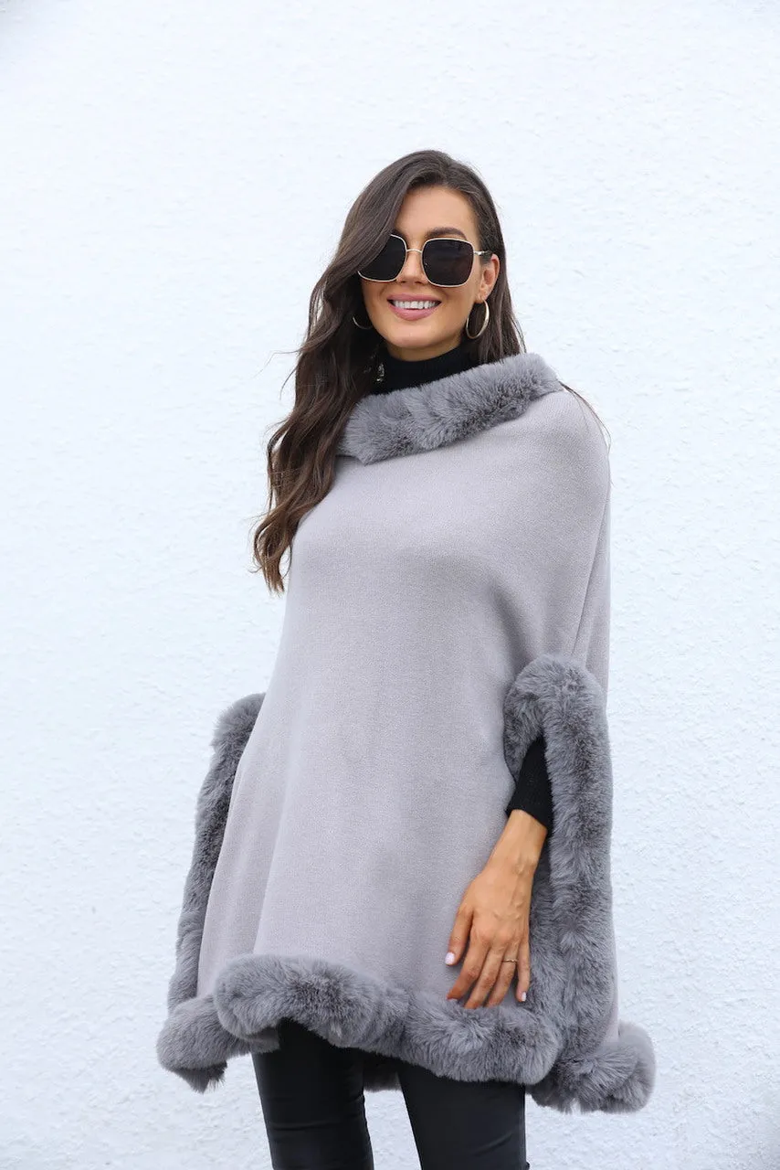 Pomcho CT180 Faux Fur Trimmed Poncho