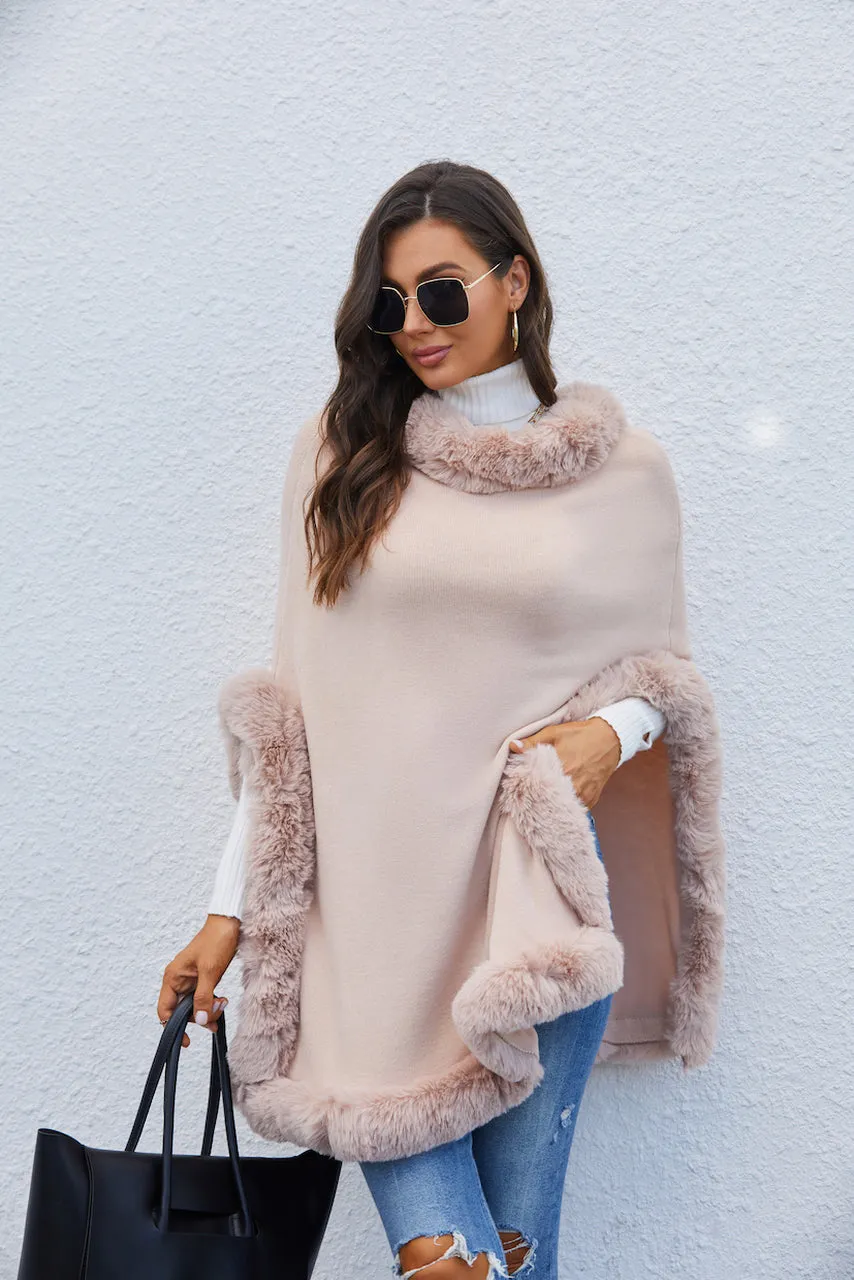 Pomcho CT180 Faux Fur Trimmed Poncho