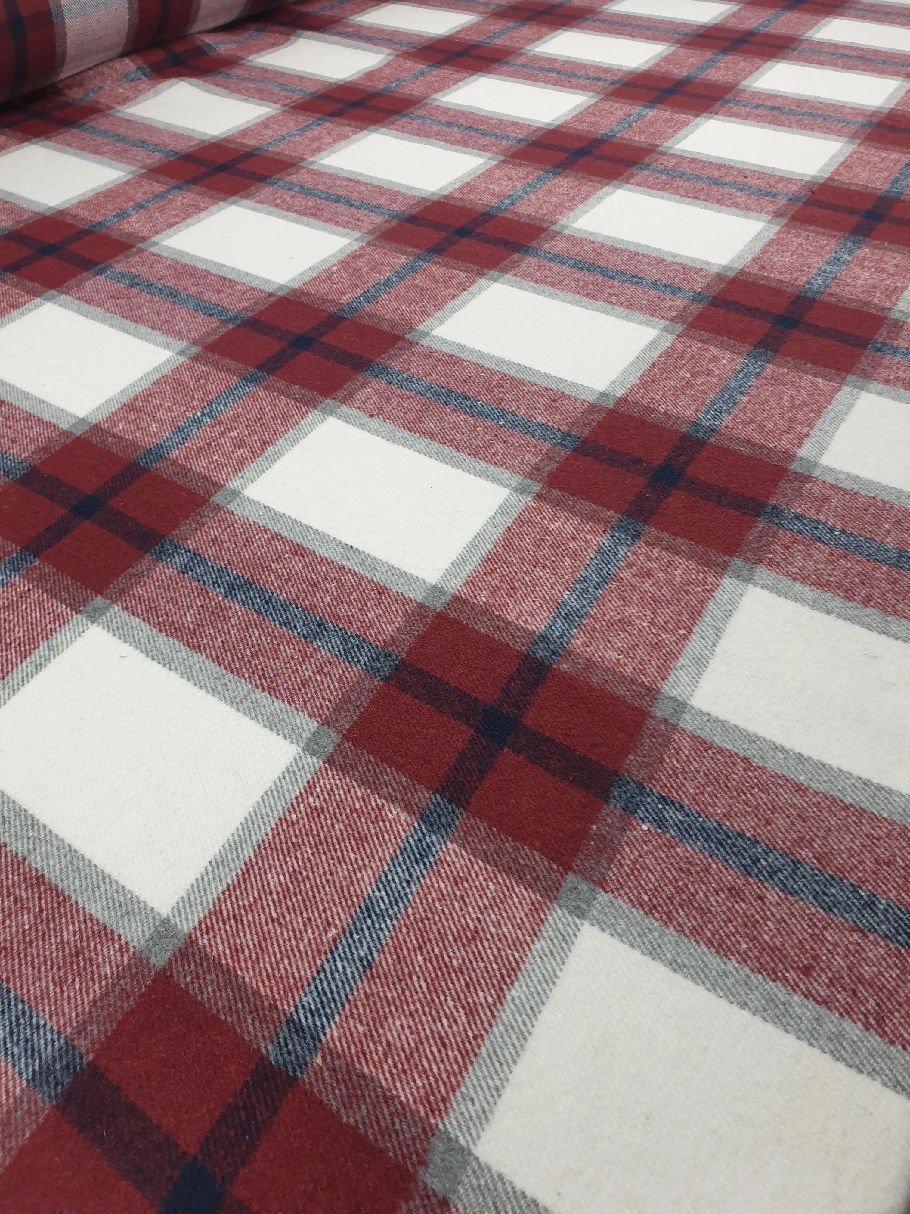 Premium Brushed Plaid - Maroon - 152cm