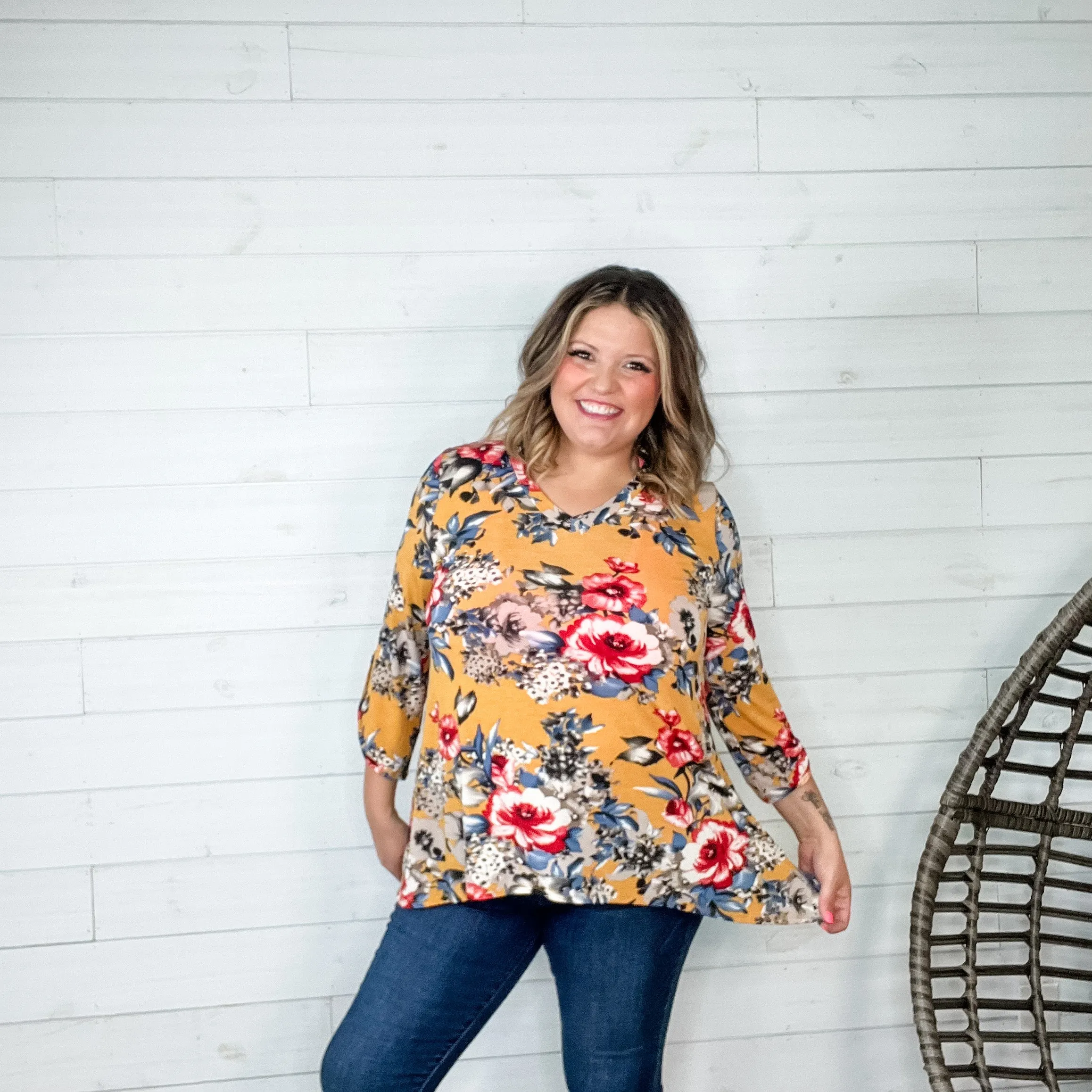 "Denise" Floral 3/4 Sleeve V Neck