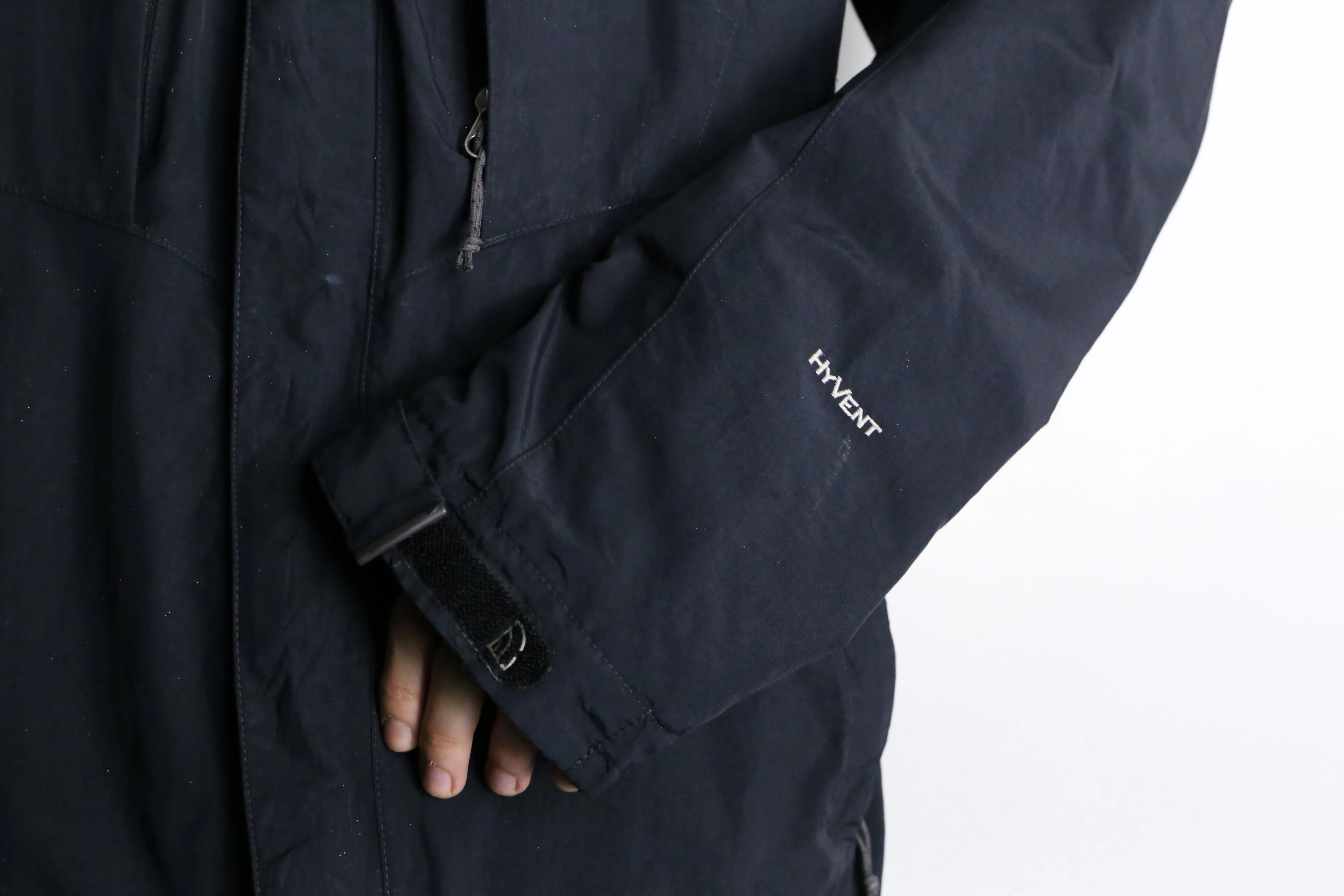 "THE NORTH FACE" black nylon jacket