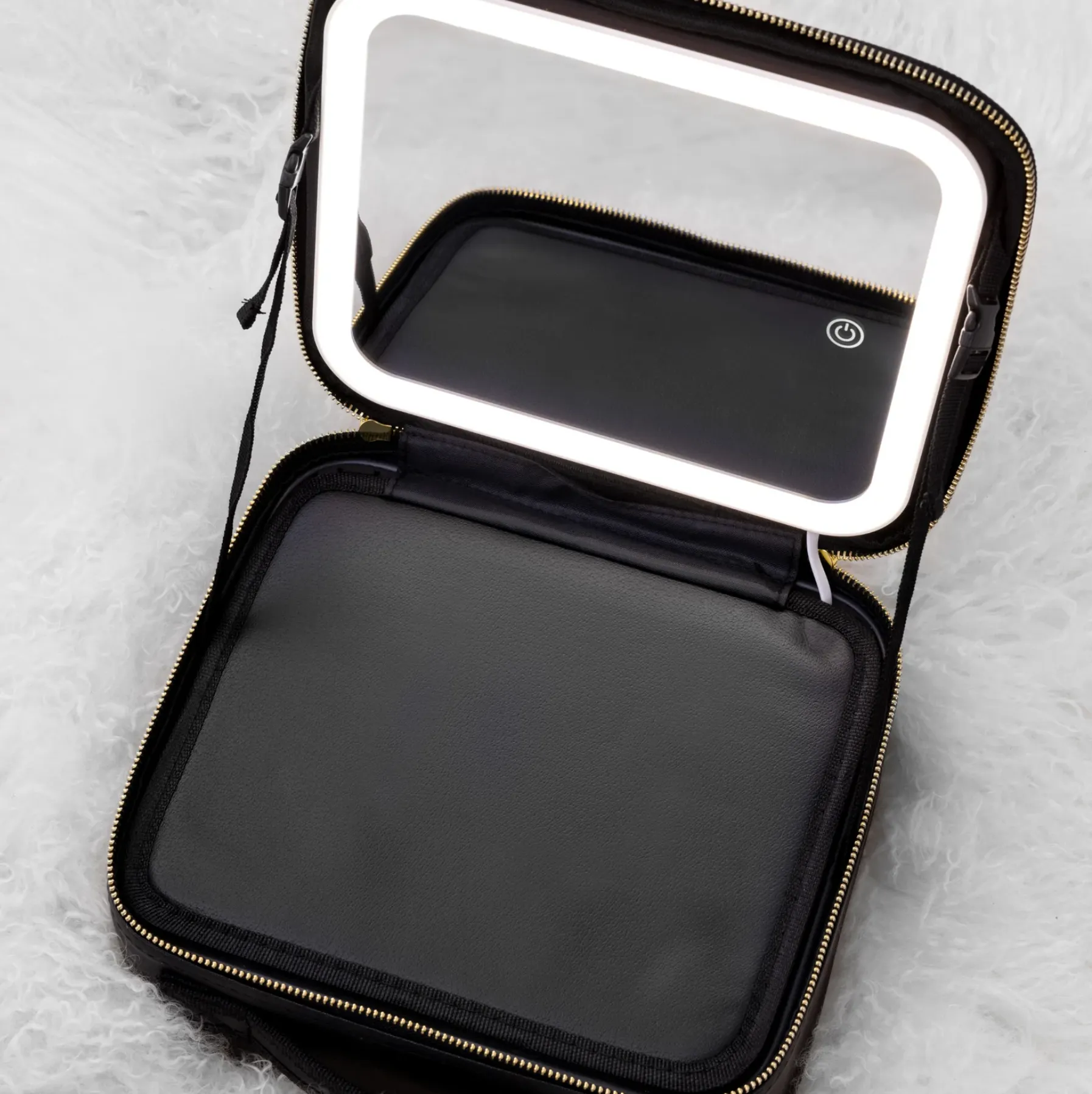 Rac N Roll | Cosmetic Bag with LED Mirror