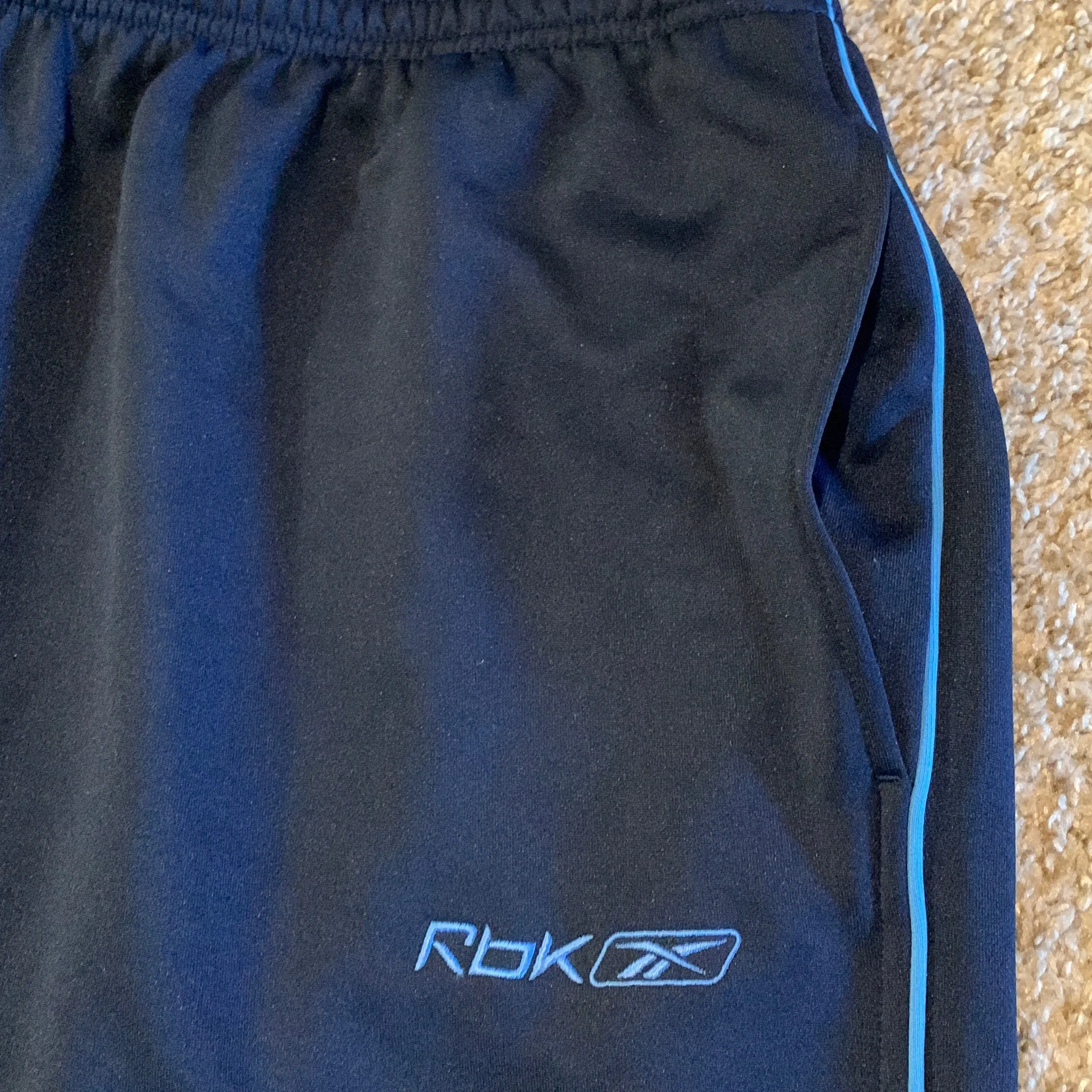 Reebok big and tall athletic performance sweatsuit set with pockets