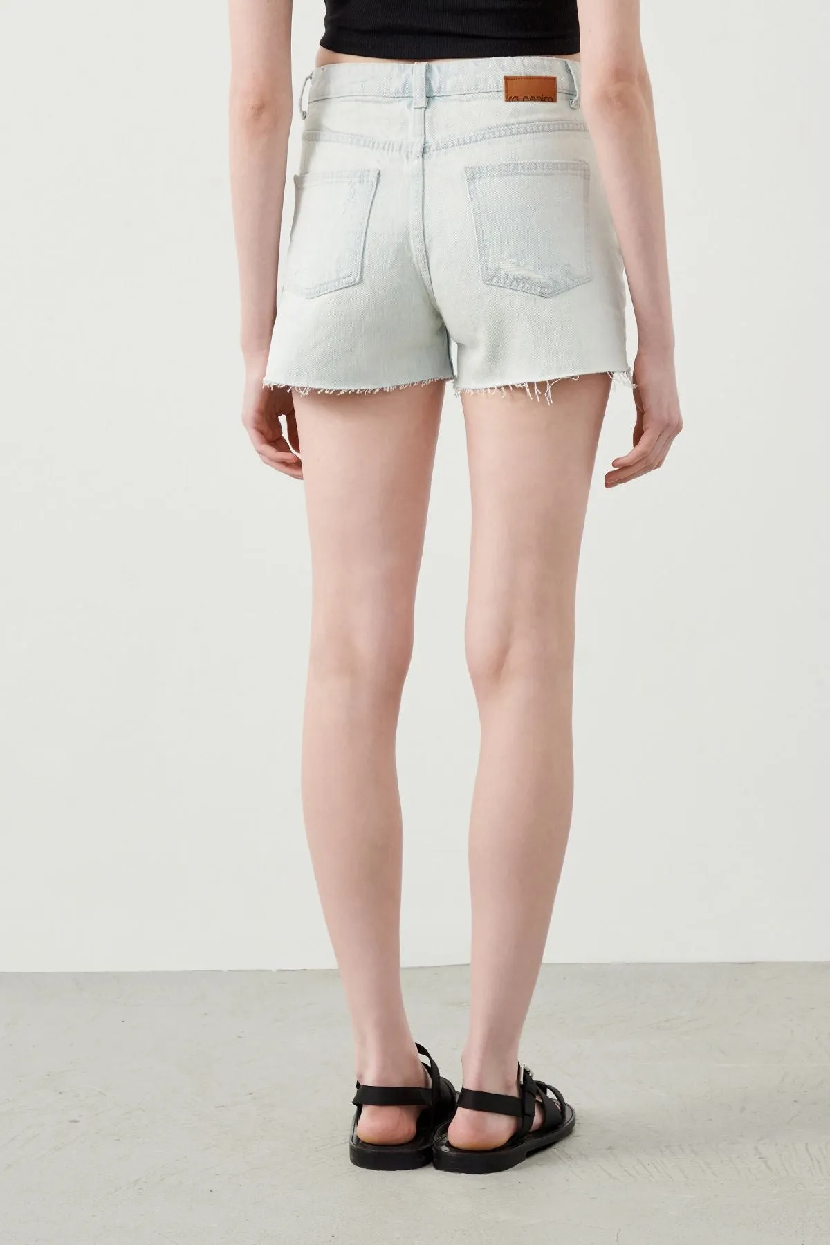 Ruhe Light Blue Destroyed Women’s Denim Shorts