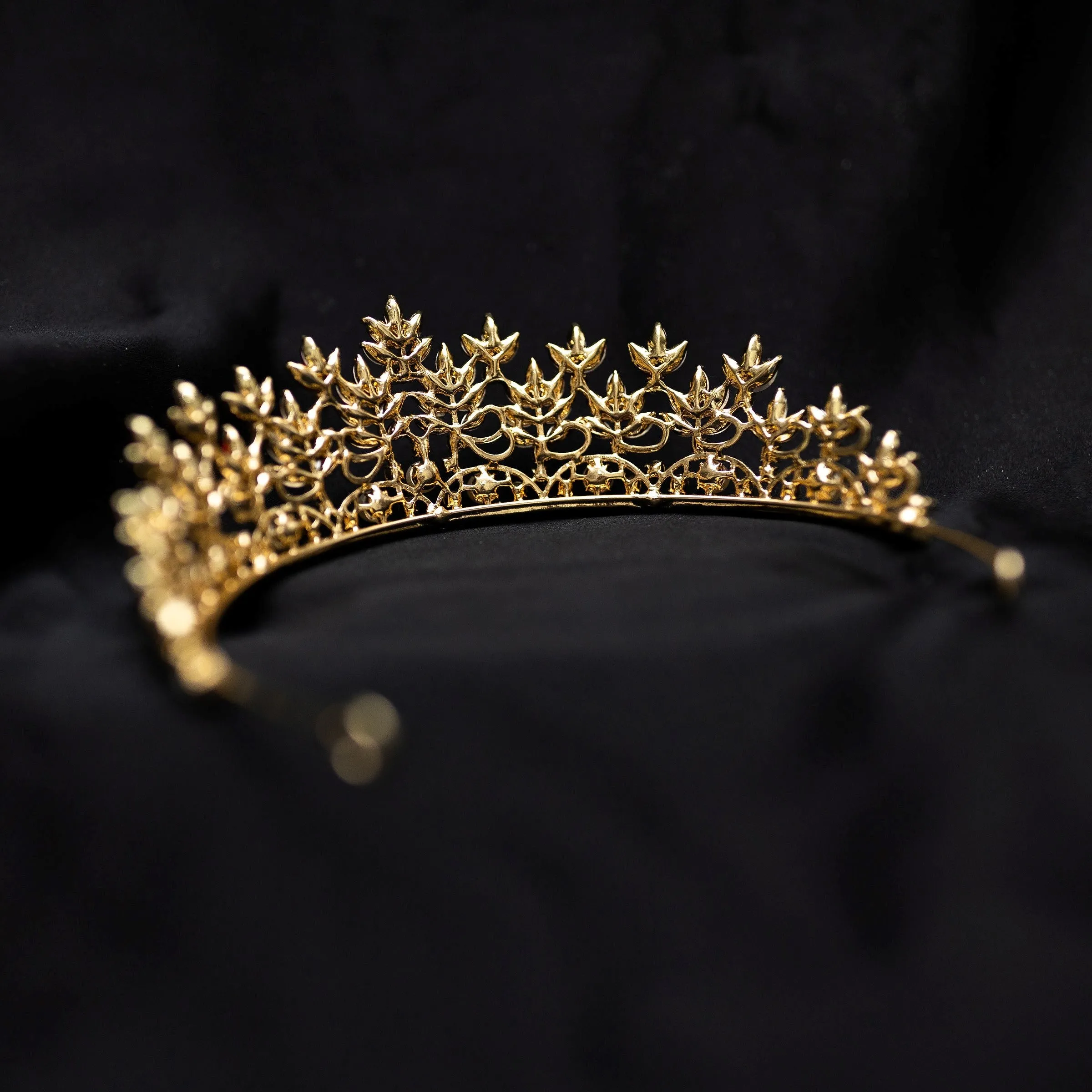 Sandy’s Tiara in Red