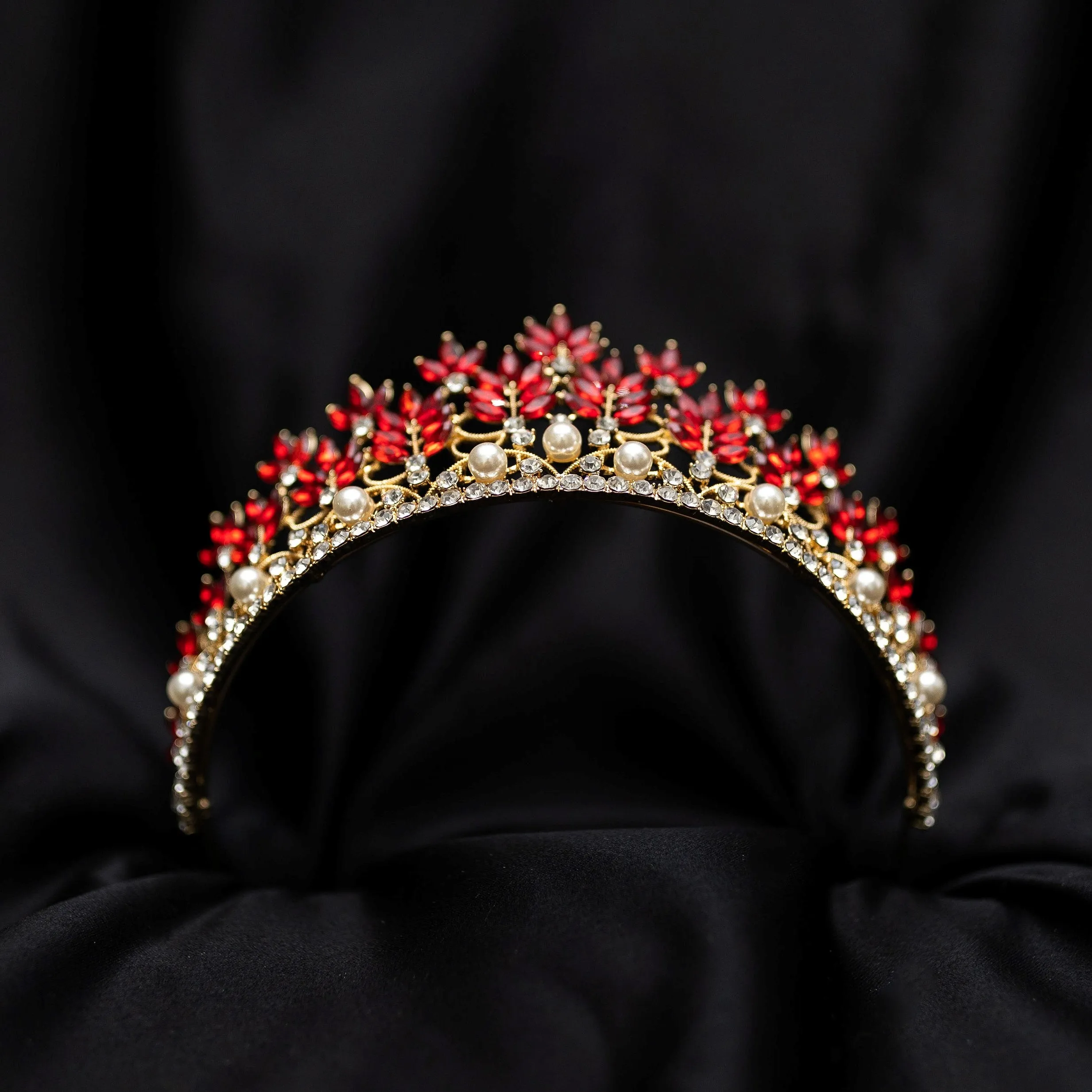 Sandy’s Tiara in Red