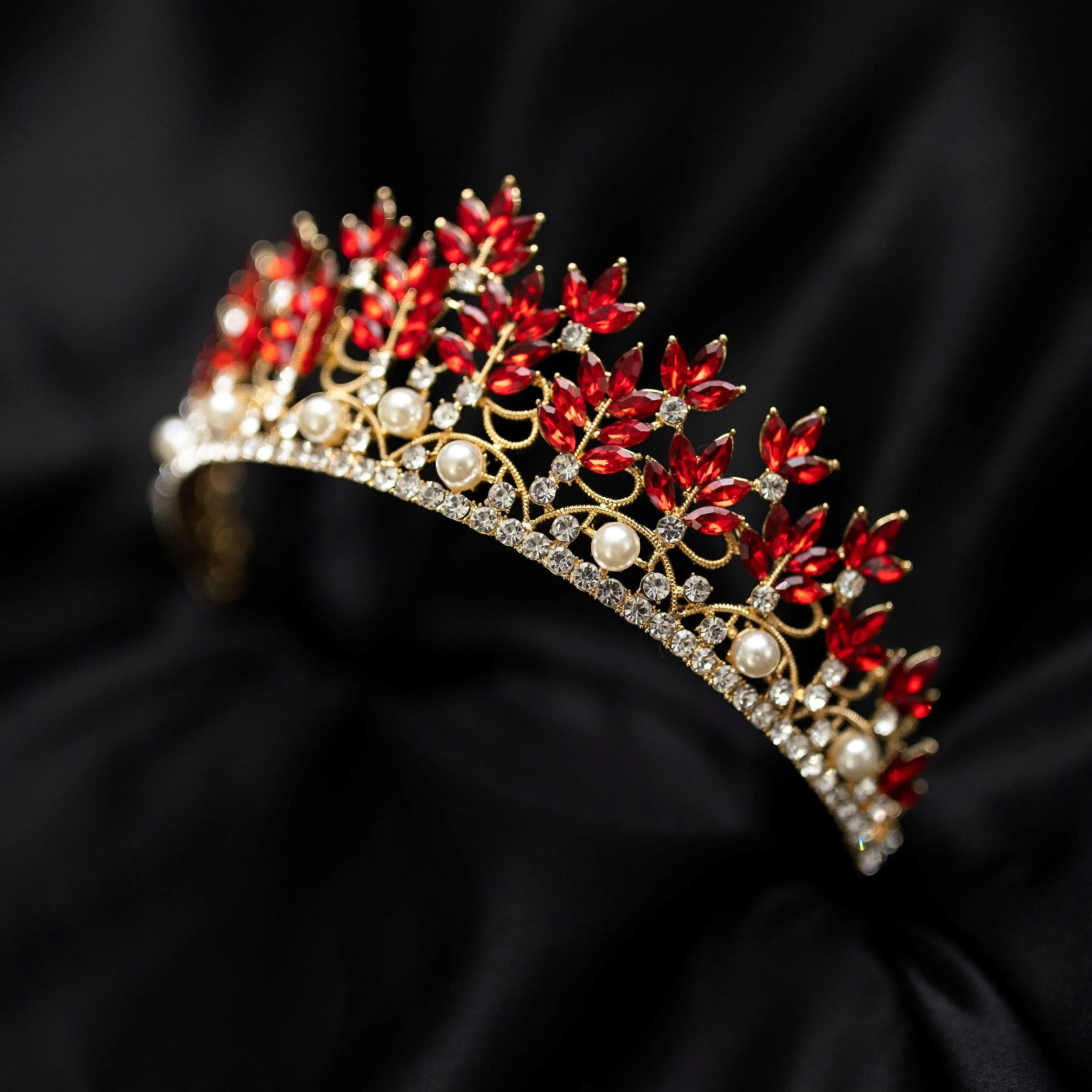 Sandy’s Tiara in Red