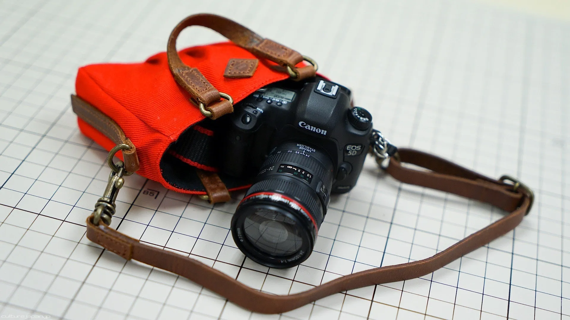 Satchel Bag (red)