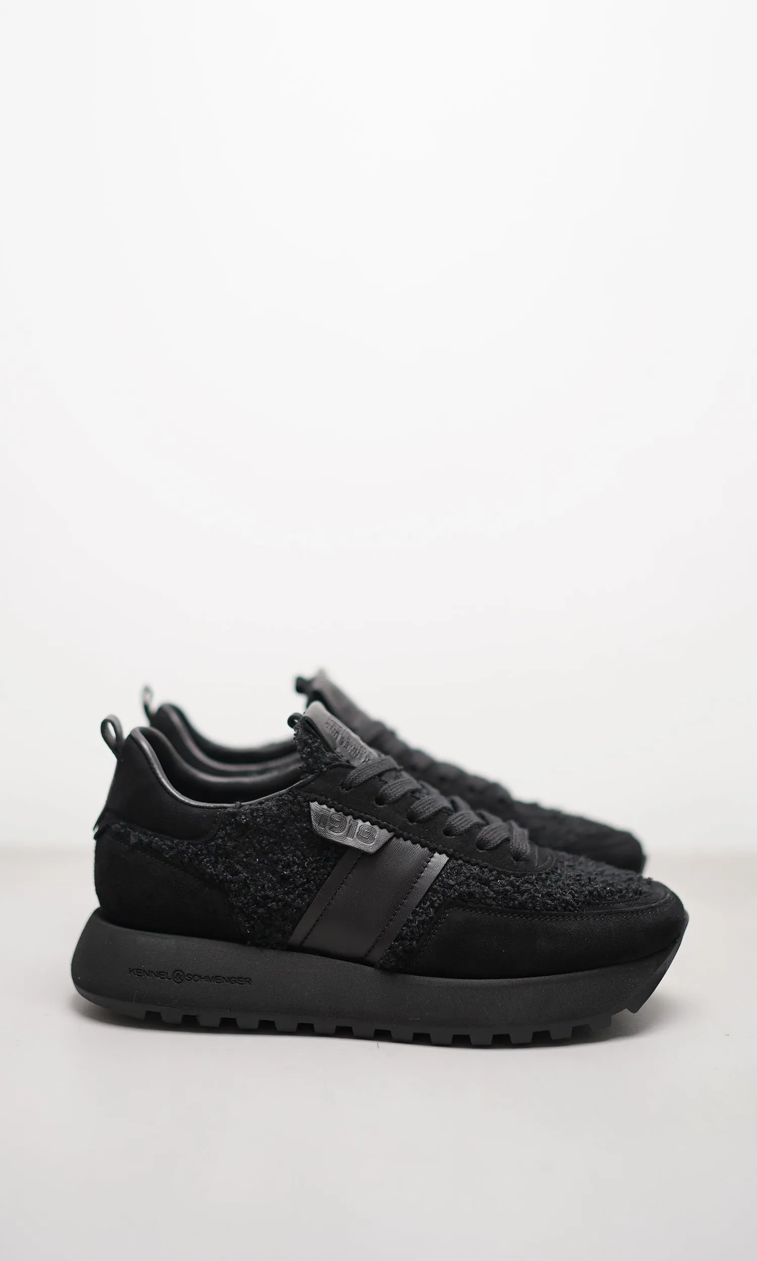 Schwarz Black Tonic Sneakers