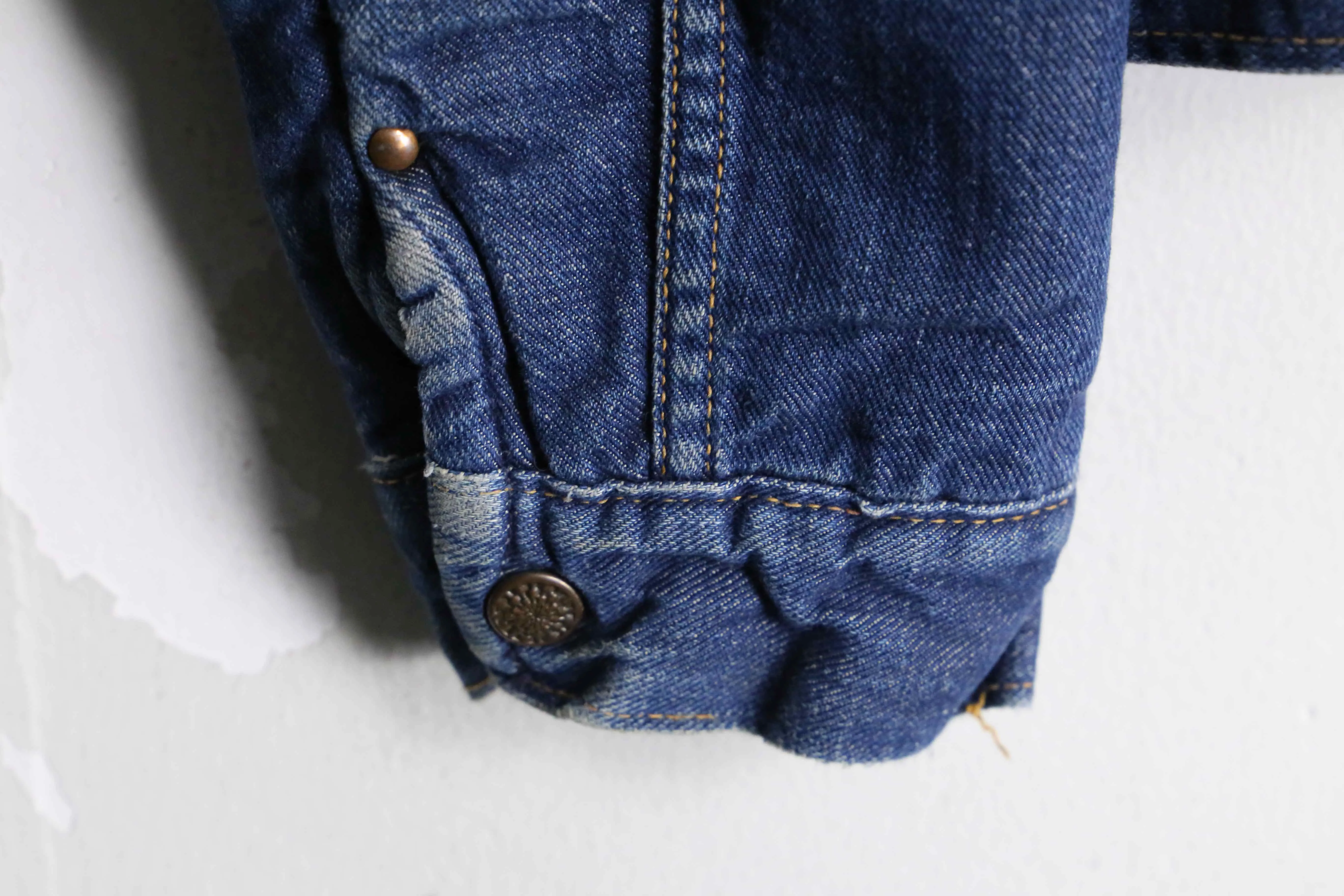 “Sears” indigo blue type tracker denim jacket