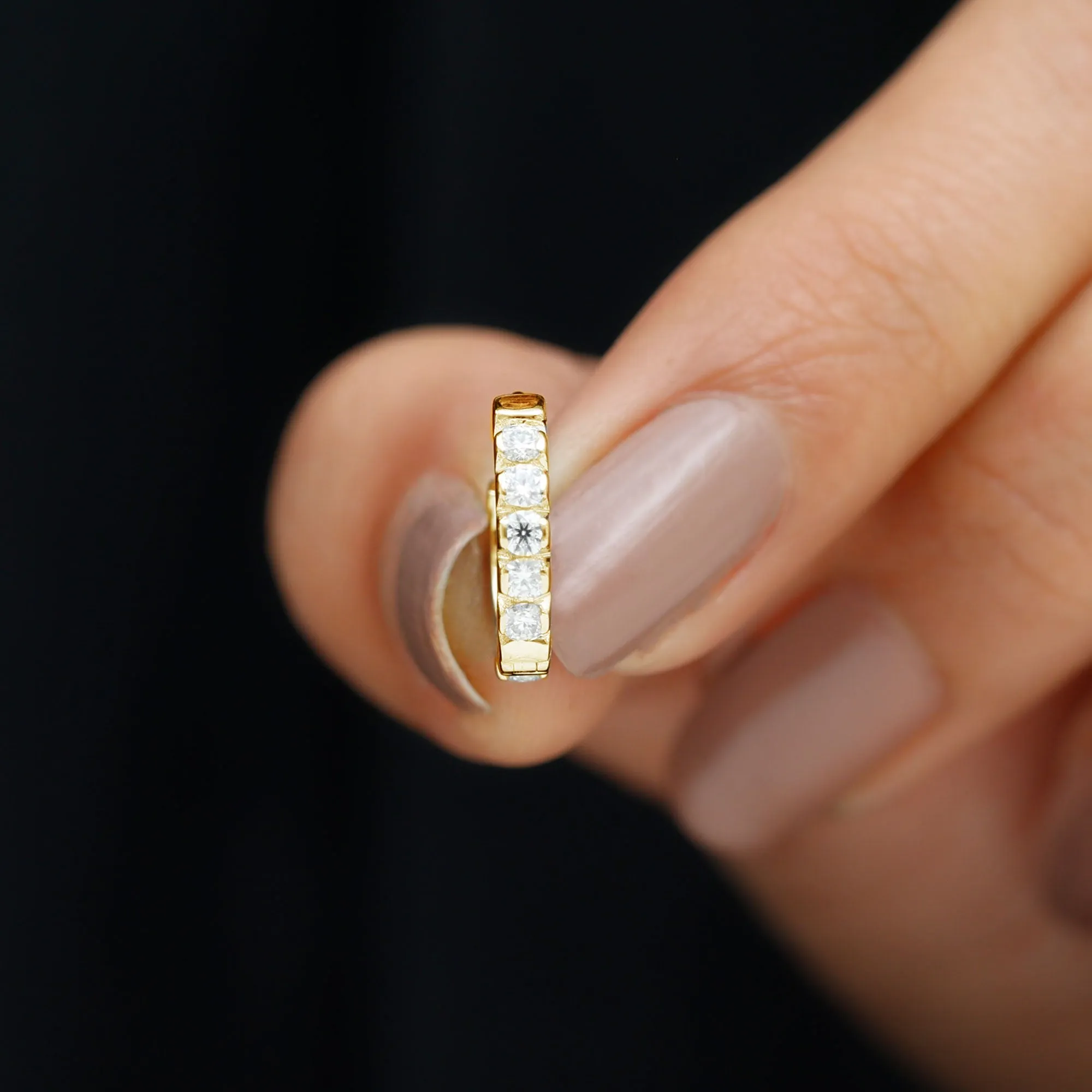 Simple Moissanite Cartilage Hoop Earring in Gold