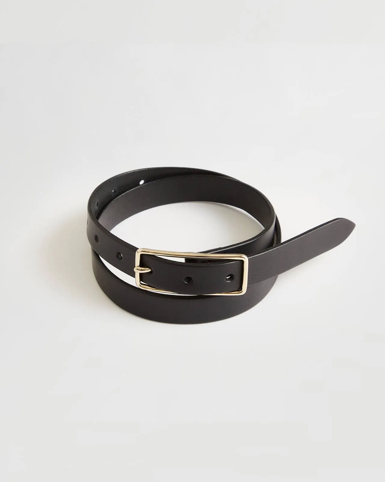 SLENDER LEATHER BELT