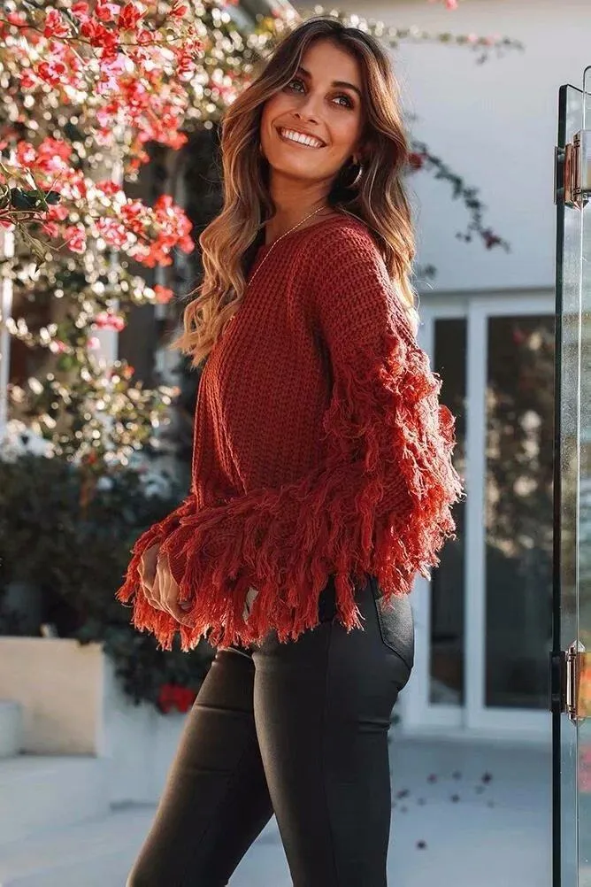 Solid Color Round Neck Long Sleeve Tassel Sweater