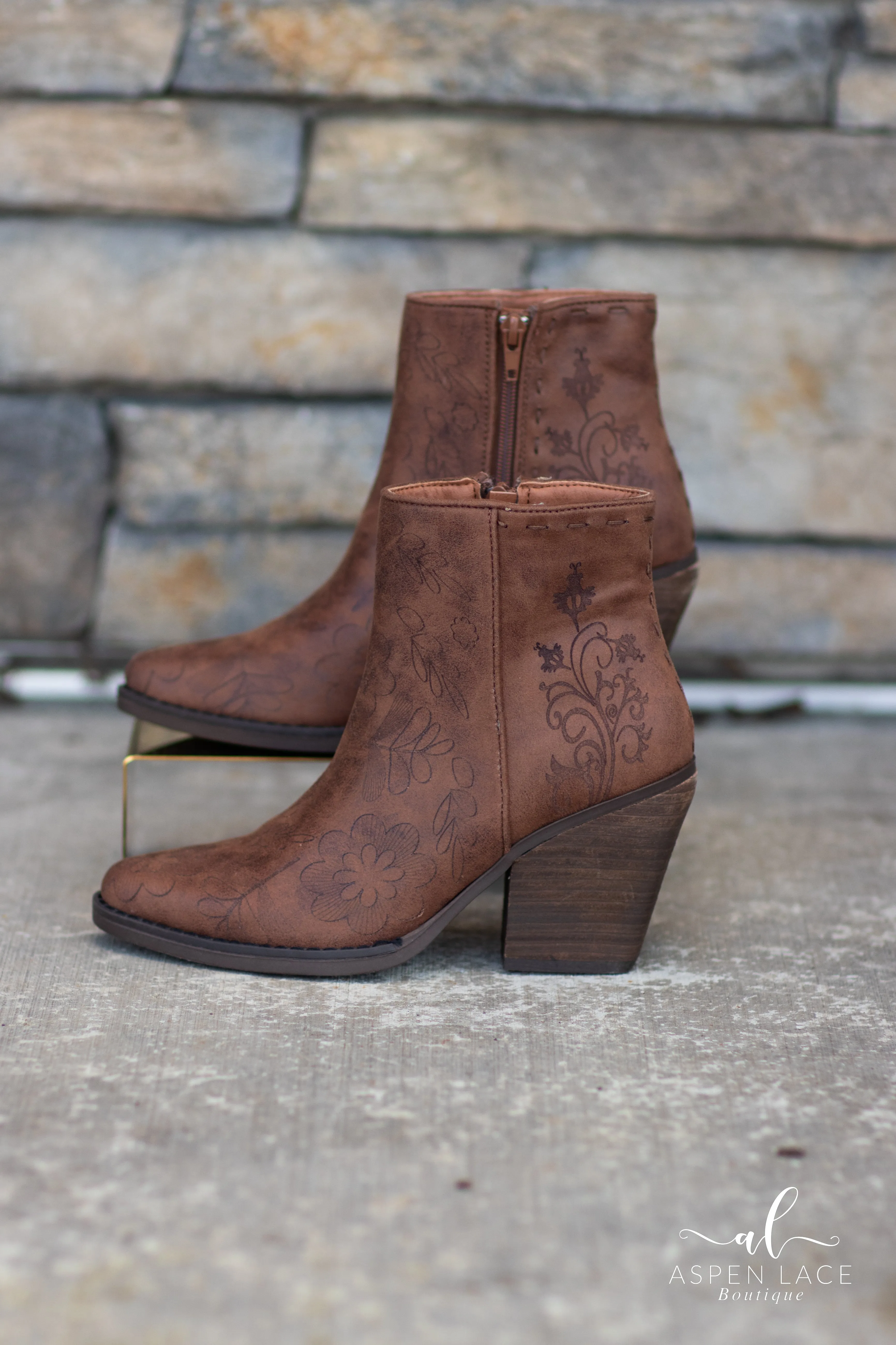 Sophia Boots (Tan)