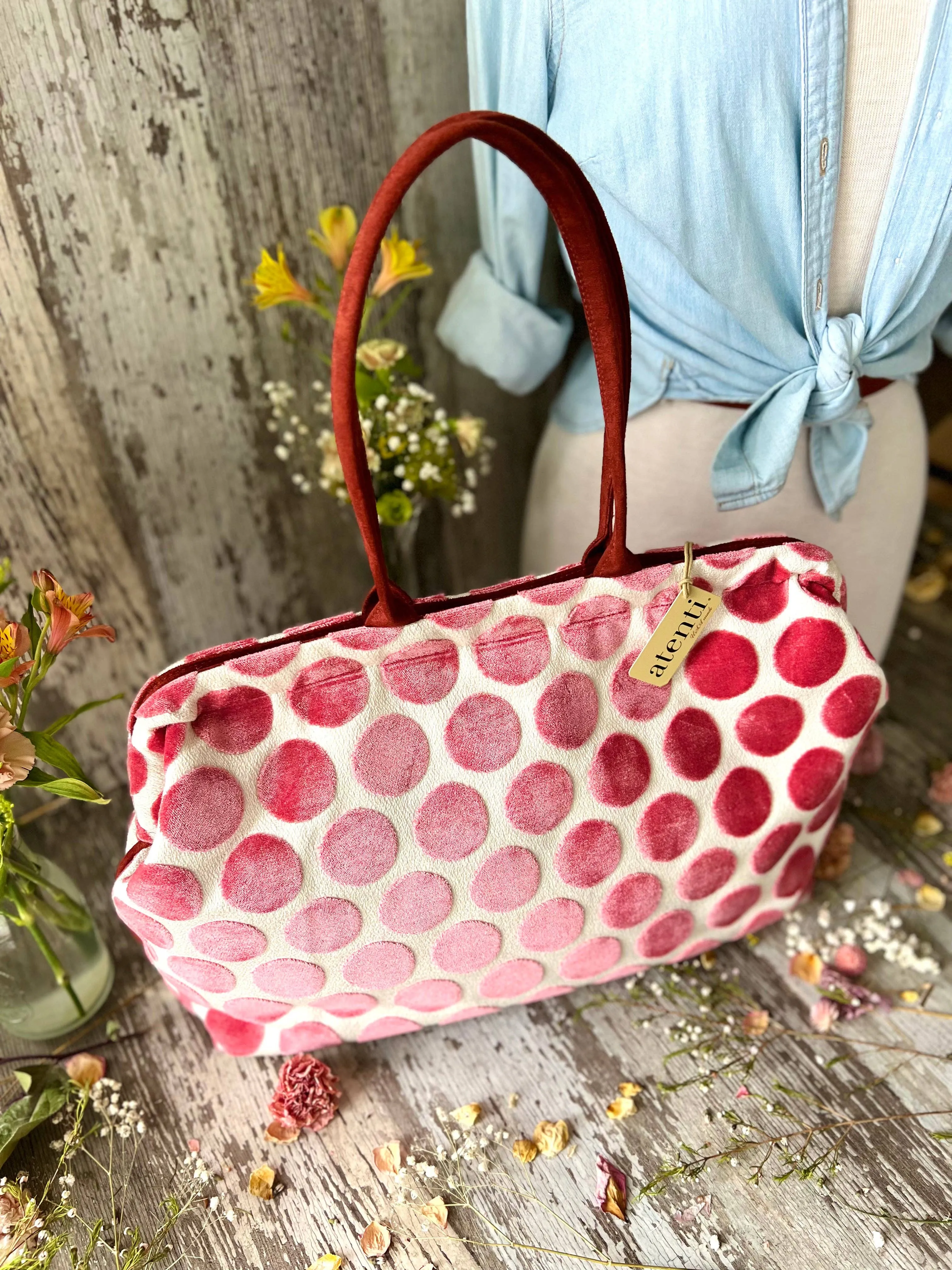 Spot on Rose Pioneer Doctor Bag