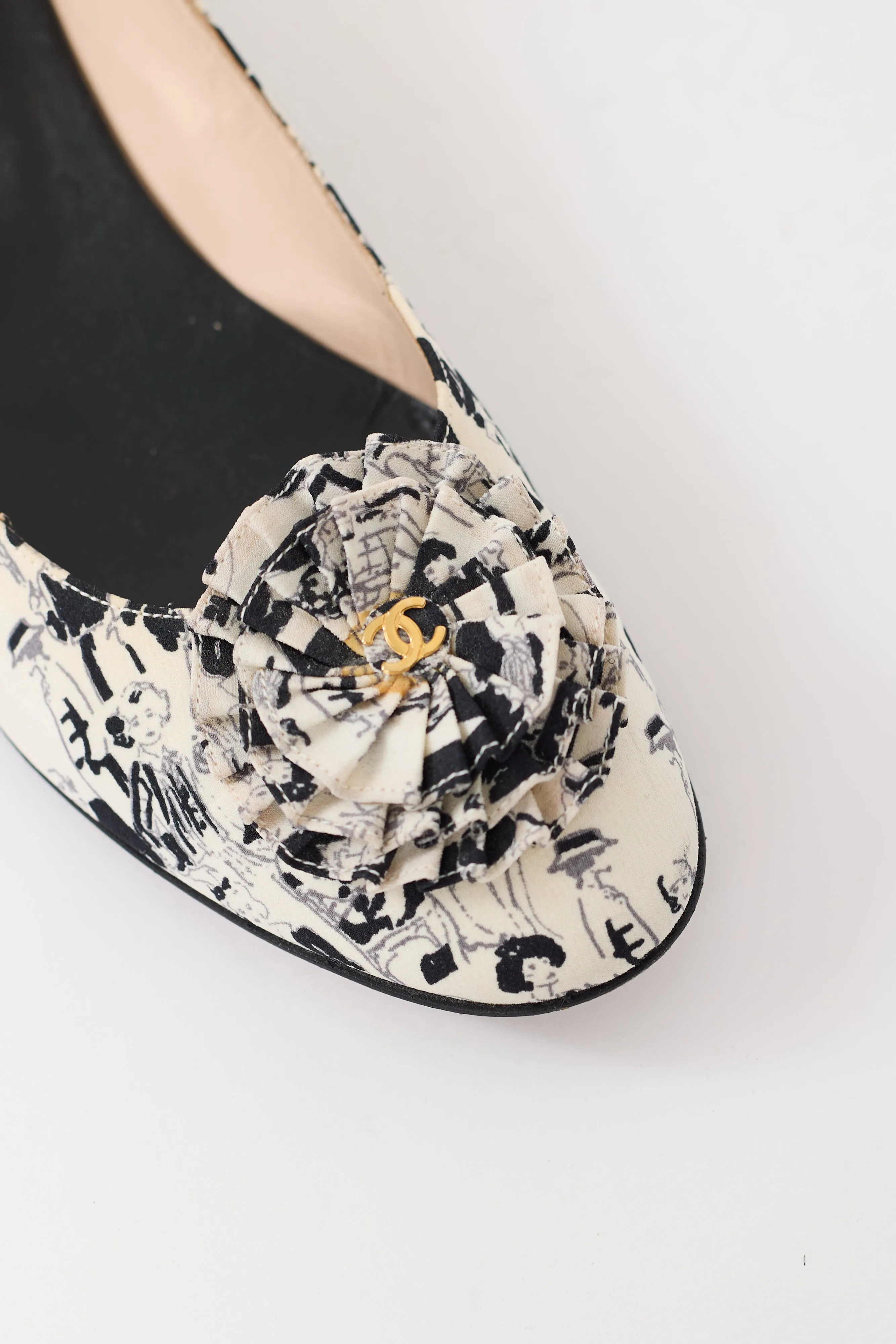 Spring 2003 White & Black Printed CC Ballet Flat