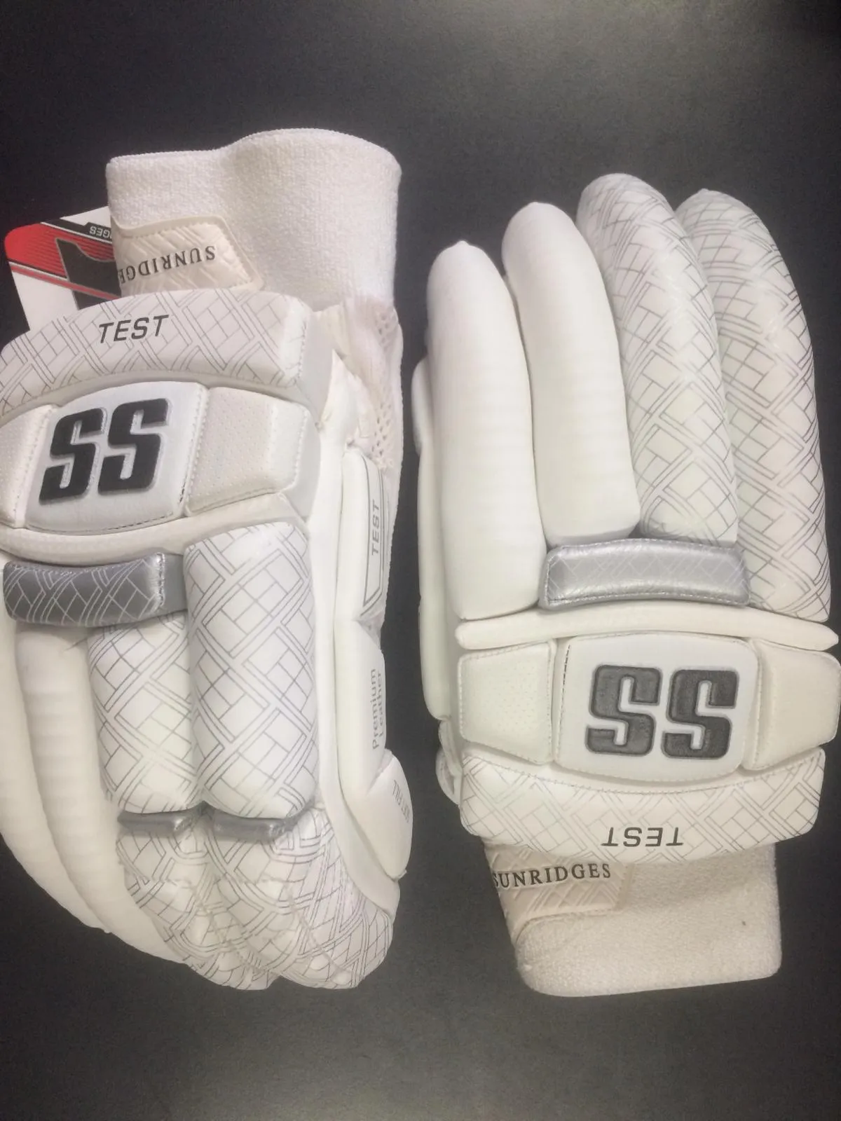 SS Test Players Adult Batting Gloves