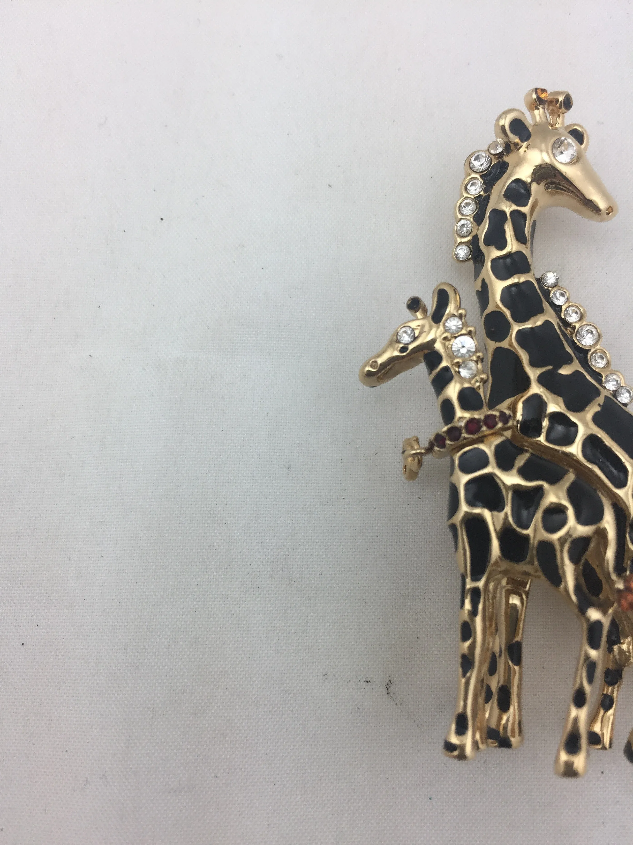 St. John Mother Giraffe and Baby Giraffe Brooch!