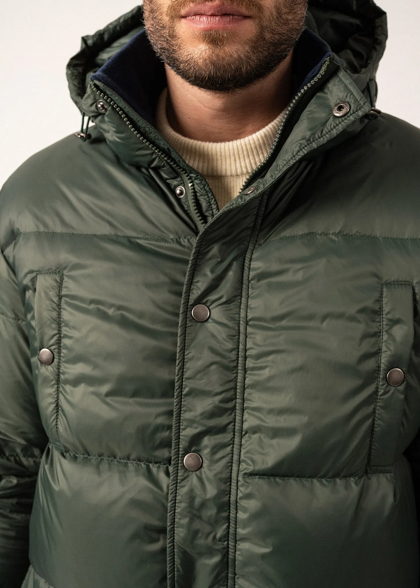 St Octave Hooded Down Jacket - in down and feathers (VEGETAL/NAVY)